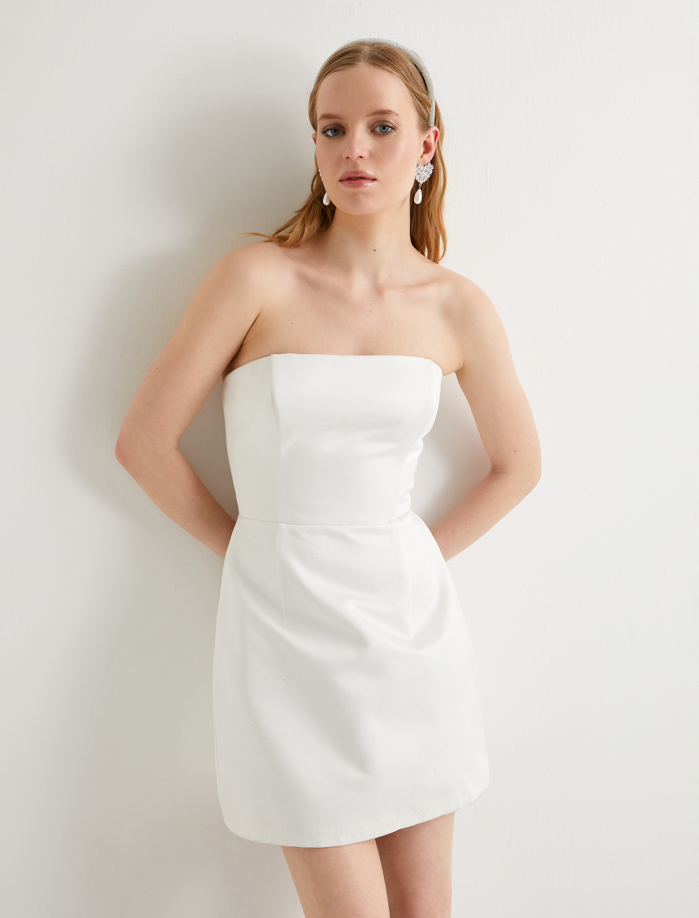   Straplez Saten Elbise Bridal Mini Boy Slim Fit