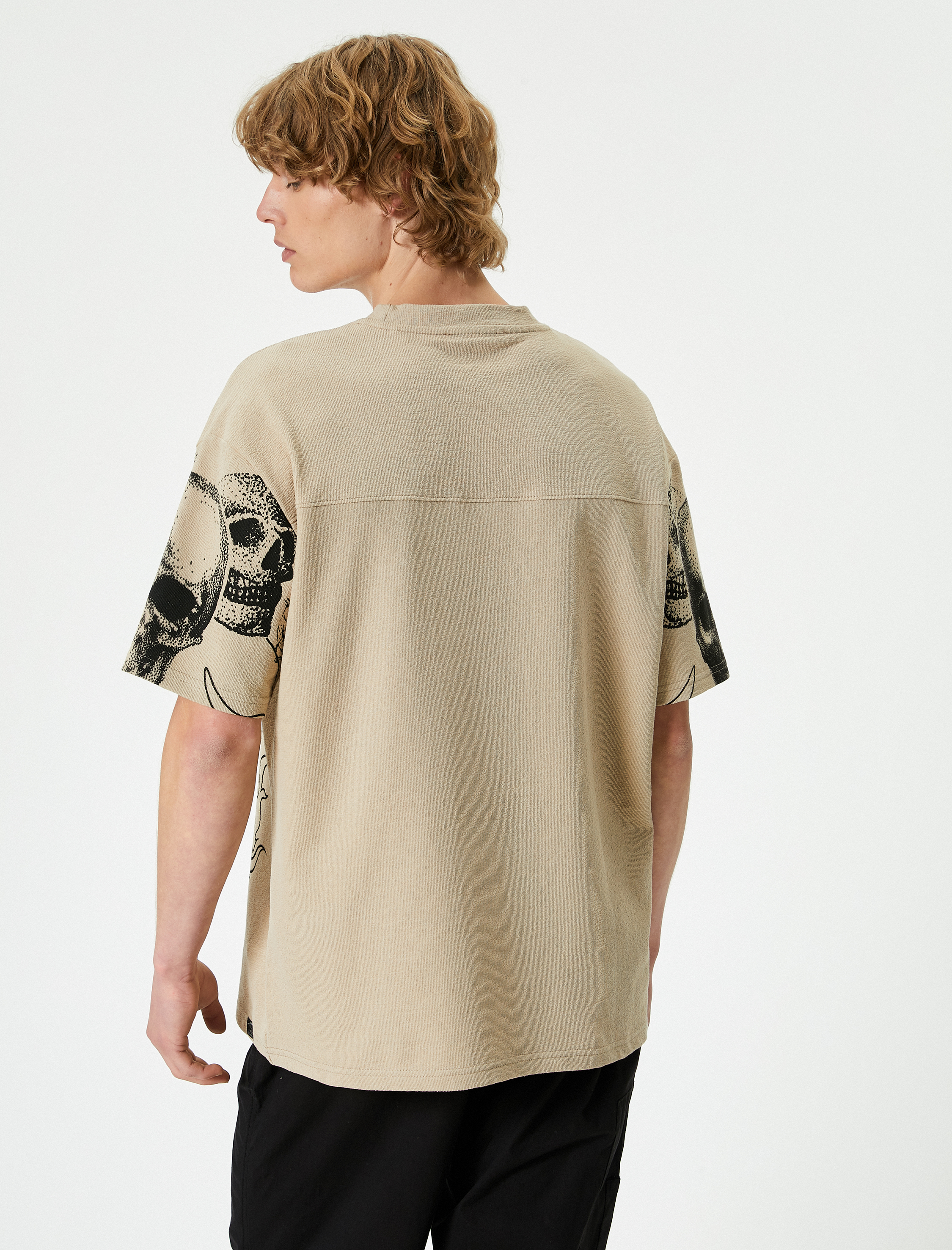   Oversize Tişört Kuru Kafa Baskılı Bisiklet Yaka