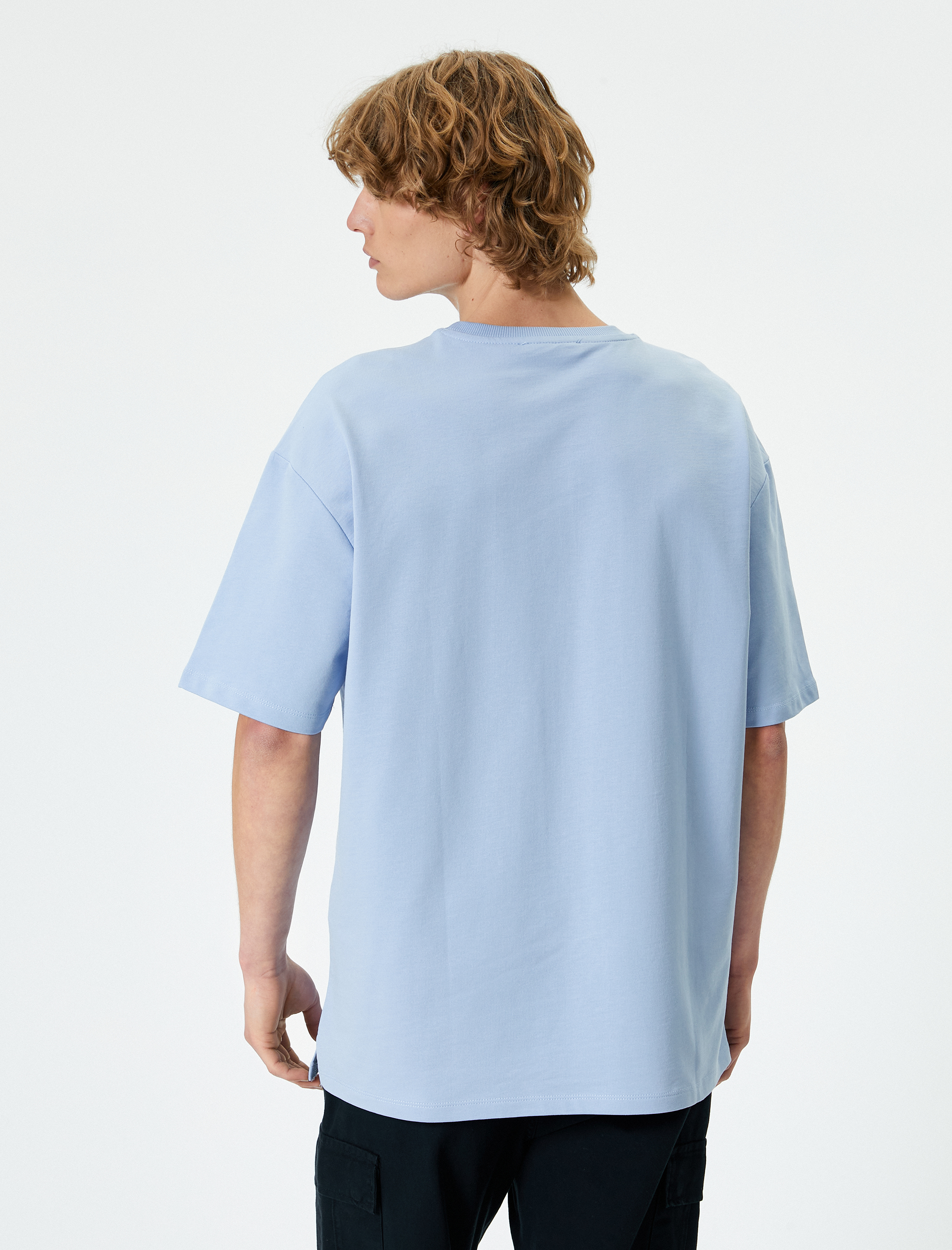   Basic Oversize Tişört Bisiklet Yaka Düşük Omuzlu Kısa Kollu Pamuklu