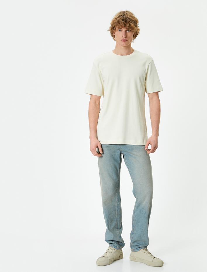  Basic Tişört Bisiklet Yaka Kısa Kollu Pamuklu