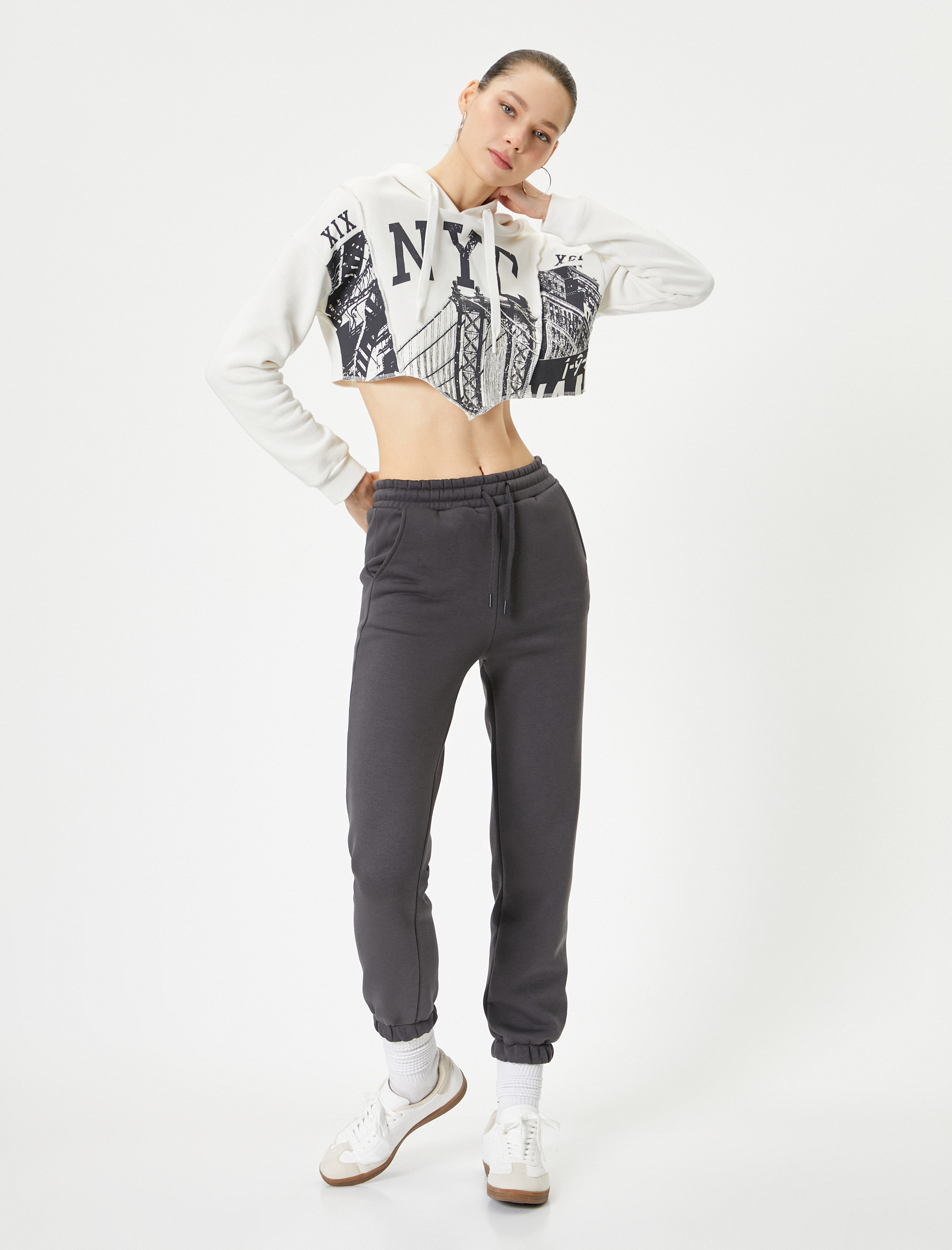 Şardonlu Jogger Eşofman Altı Beli Bağlamalı Cepli