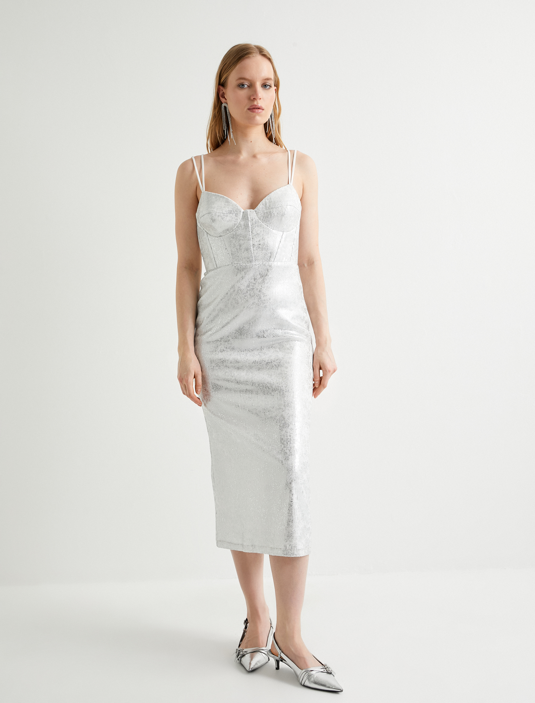   Midi Askılı Abiye Elbise Bridal Kalp Yaka Metalik Varak Baskılı