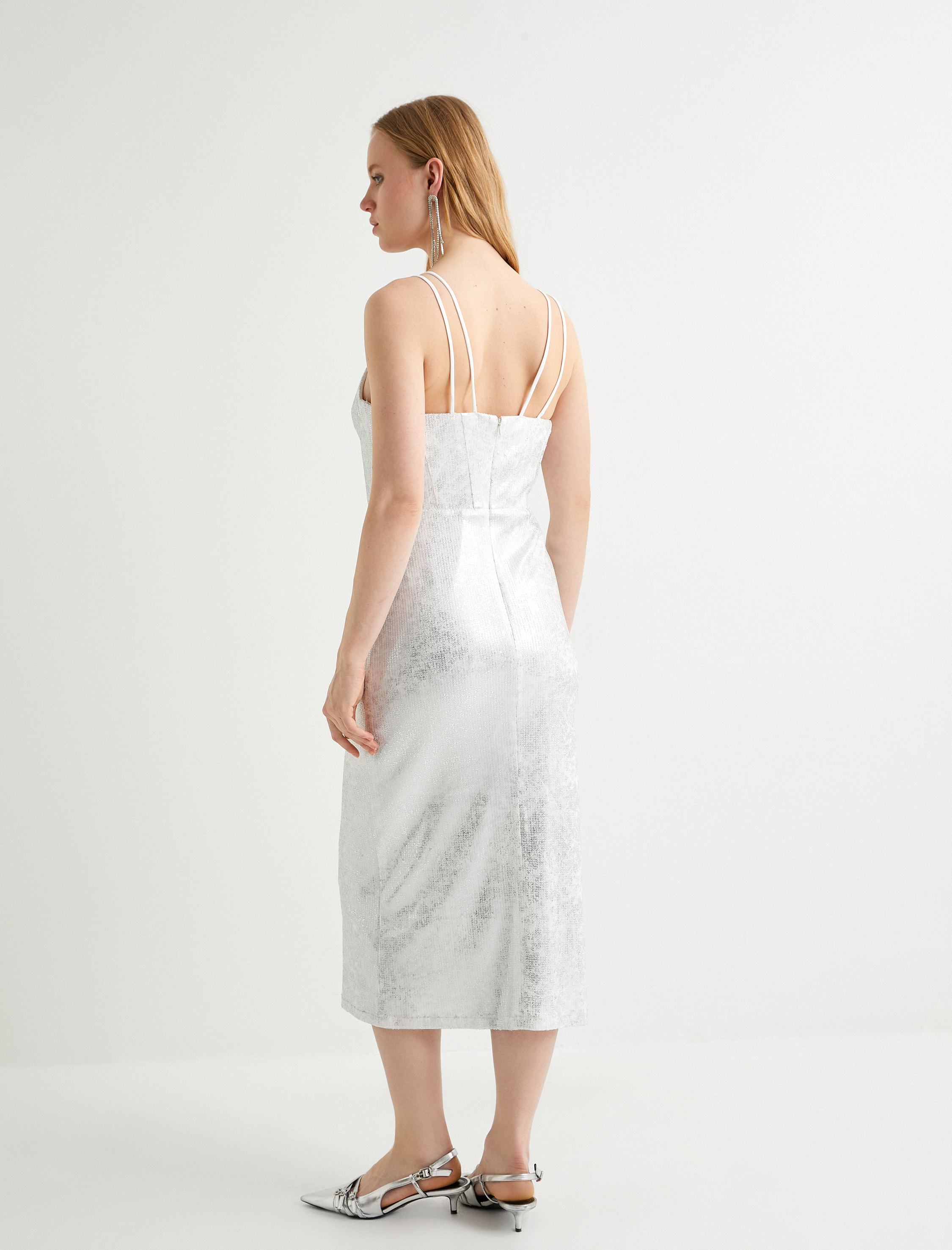   Midi Askılı Abiye Elbise Bridal Kalp Yaka Metalik Varak Baskılı