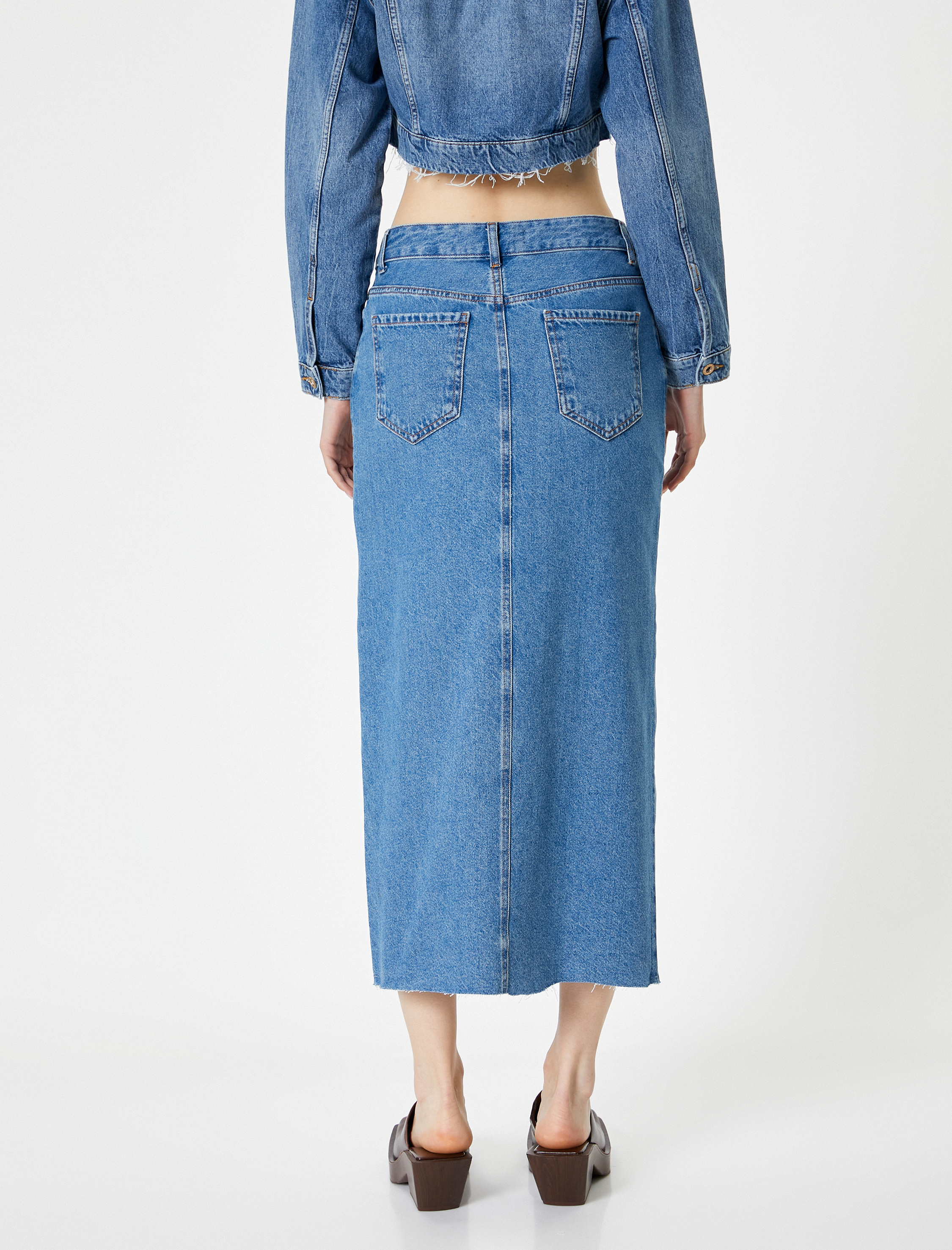   Uzun Kot Etek Önden Yırtmaç Detaylı Yüksek Bel Cepli Rahat Kalıp