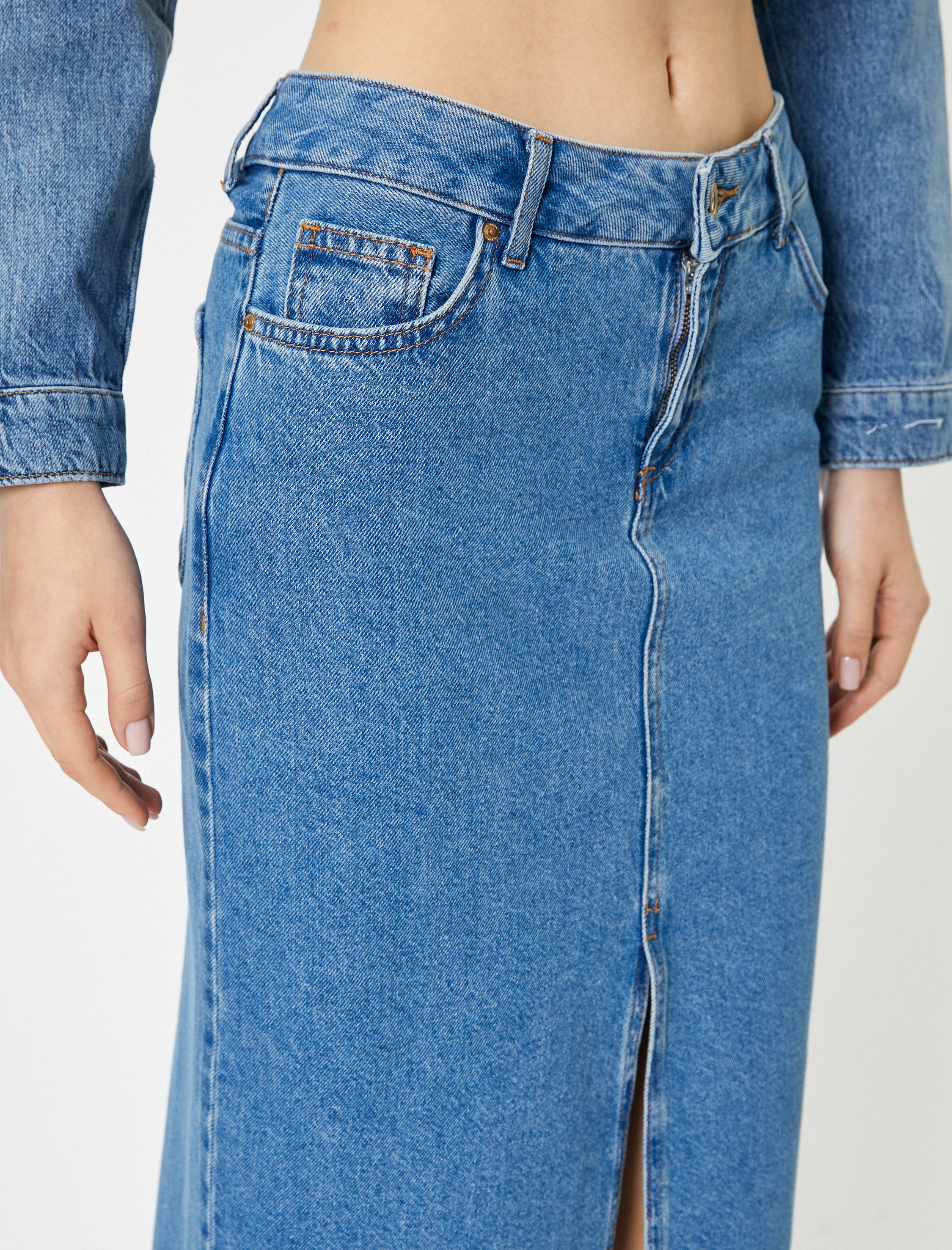   Uzun Kot Etek Önden Yırtmaç Detaylı Yüksek Bel Cepli Rahat Kalıp