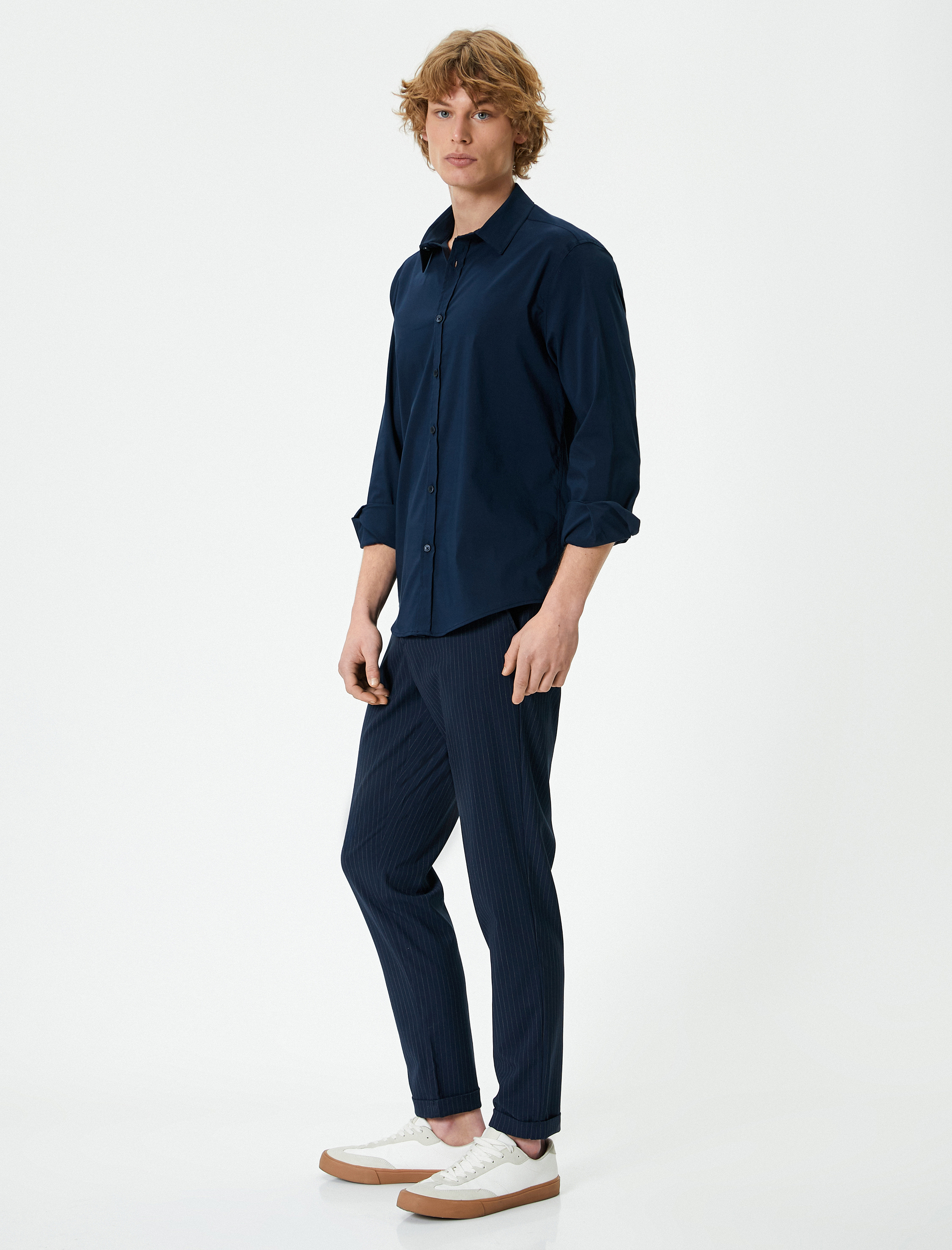   Slim Fit Gömlek Yarım İtalyan Yaka Düğmeli Uzun Kollu