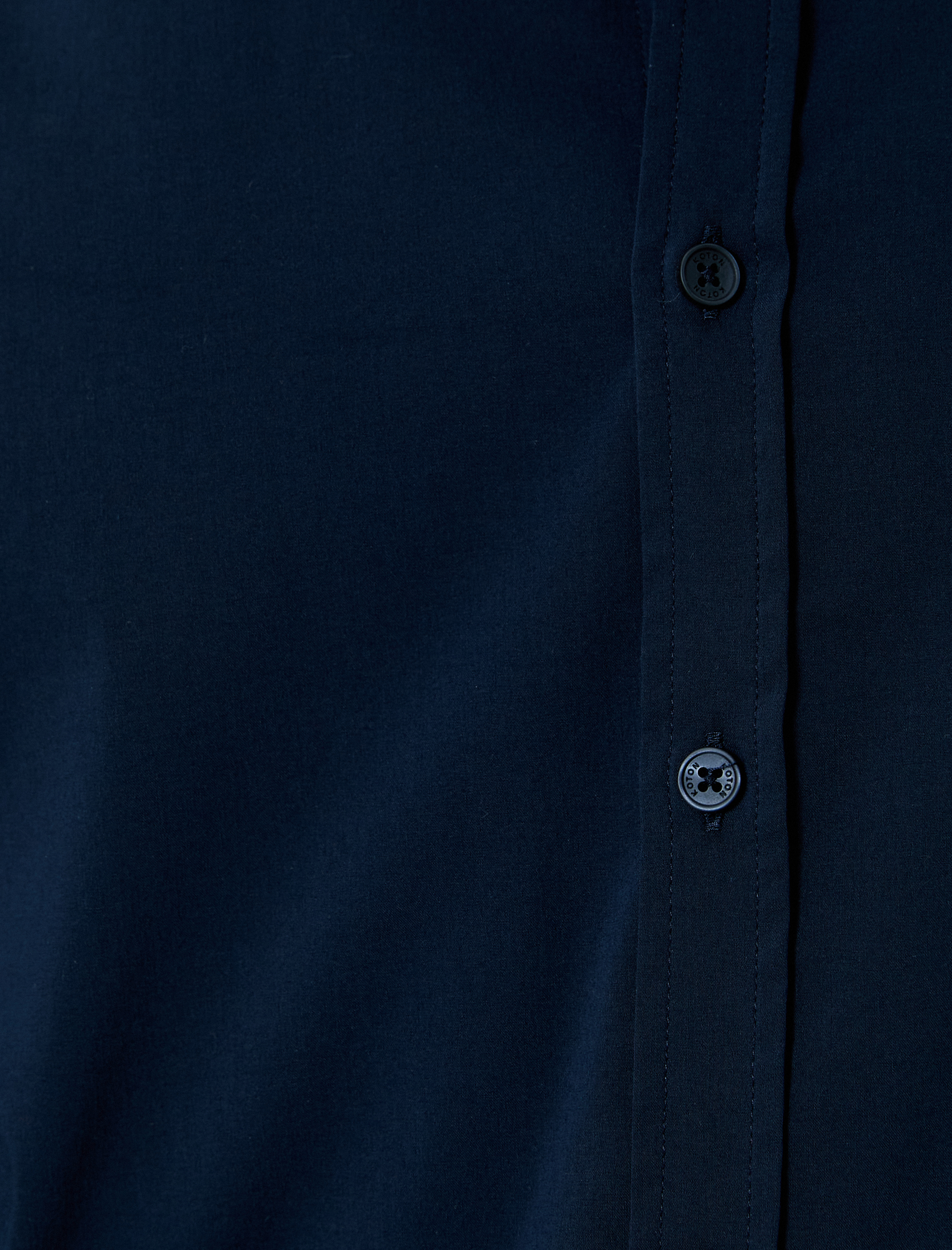   Slim Fit Gömlek Yarım İtalyan Yaka Düğmeli Uzun Kollu