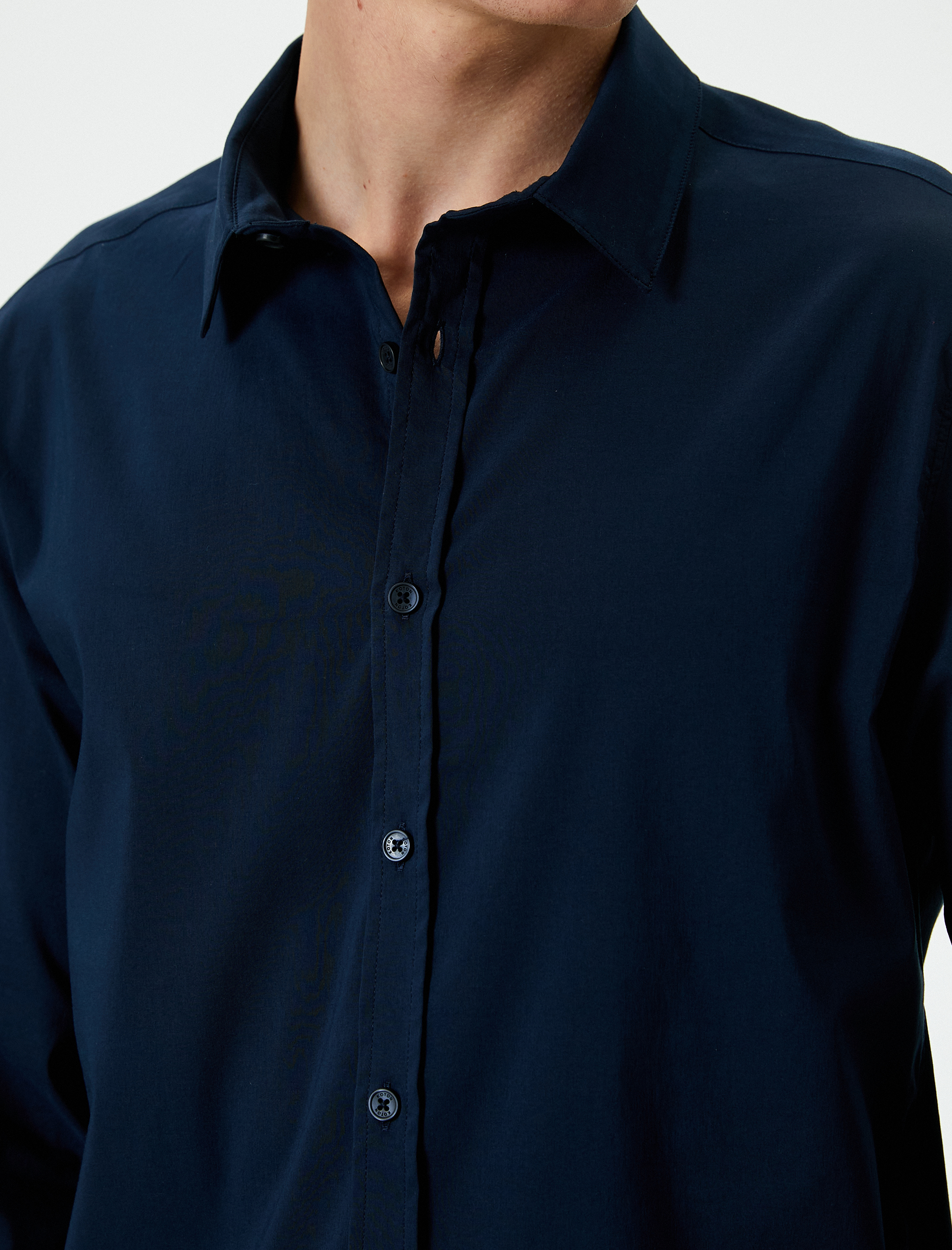   Slim Fit Gömlek Yarım İtalyan Yaka Düğmeli Uzun Kollu