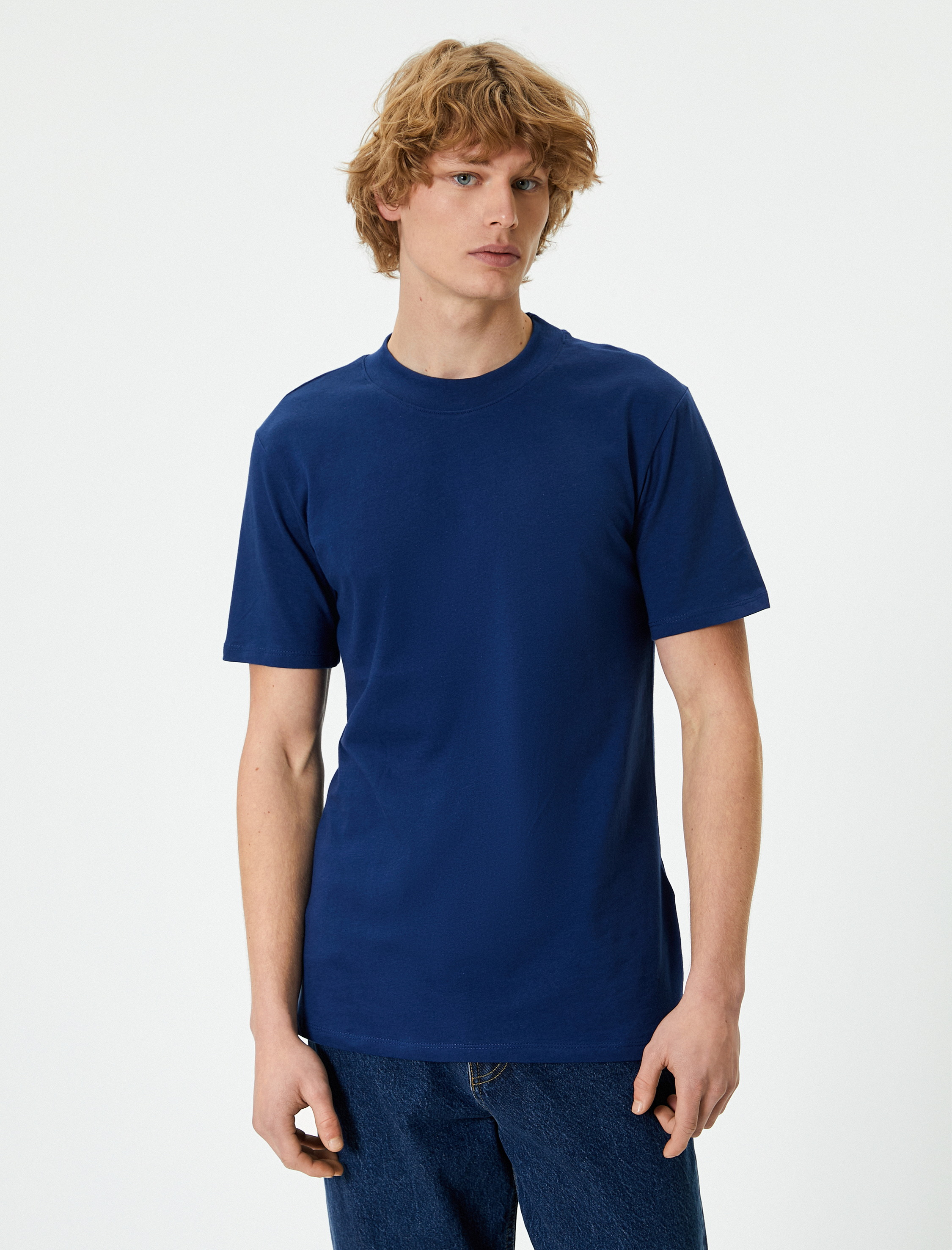   Basic Tişört Bisiklet Yaka Kısa Kollu Dar Kesim Pamuklu