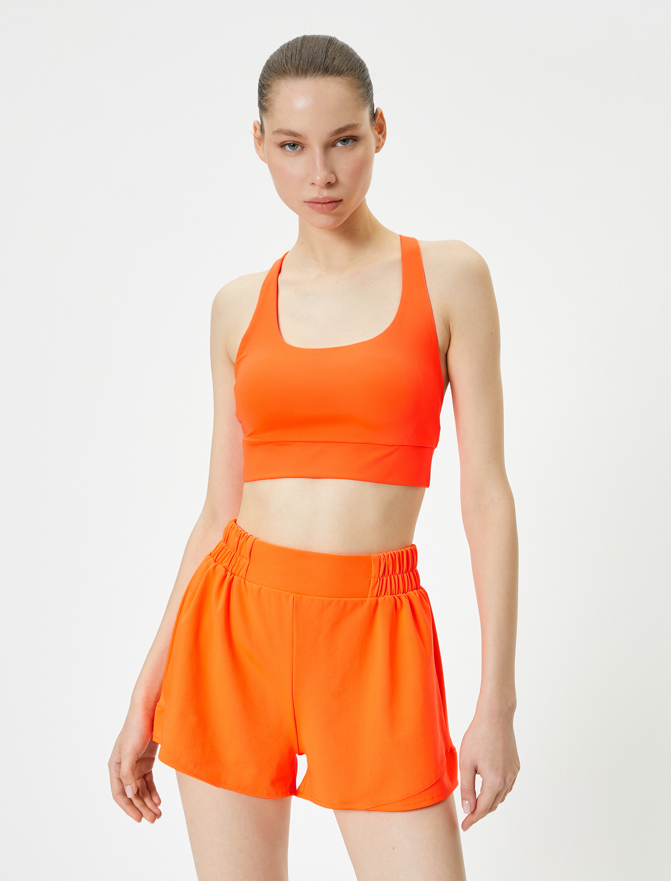 Kaplı Sporcu Sütyeni Arkası Çapraz Askılı