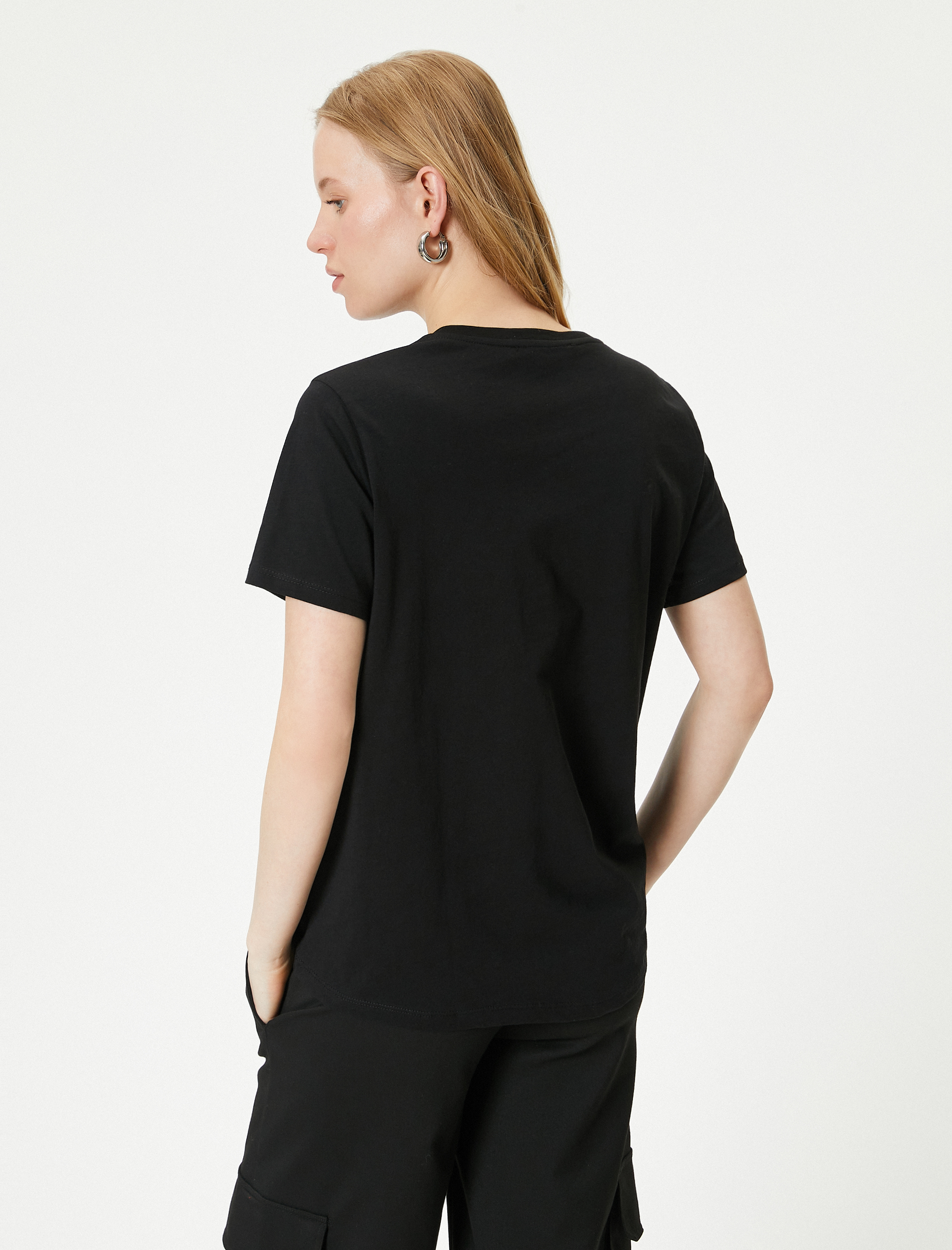   Taş Baskılı Tişört Bisiklet Yaka Kısa Kollu Pamuklu