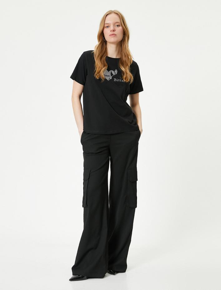  Taş Baskılı Tişört Bisiklet Yaka Kısa Kollu Pamuklu