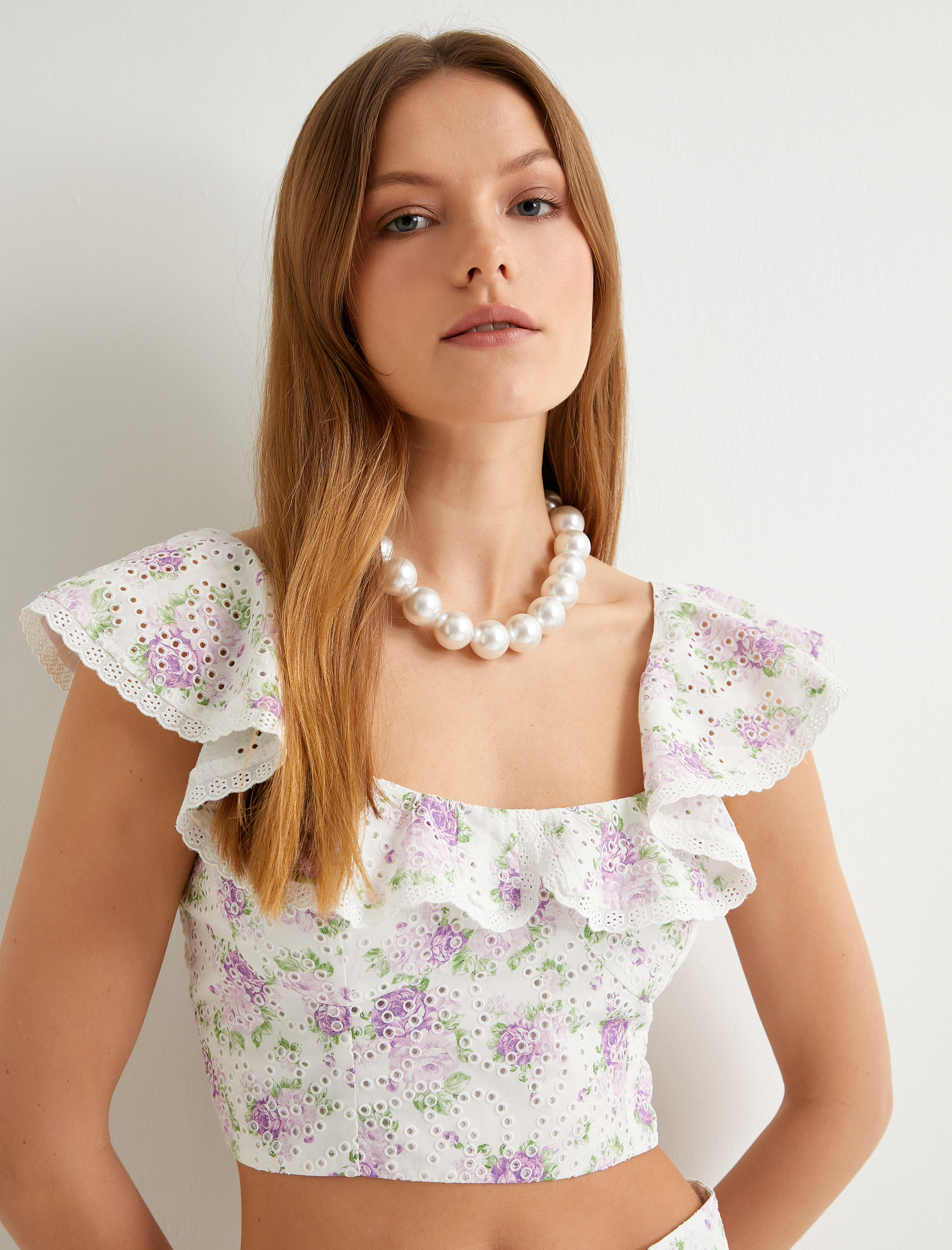   Crop Fisto Çiçekli Üst Fırfırlı Pamuklu