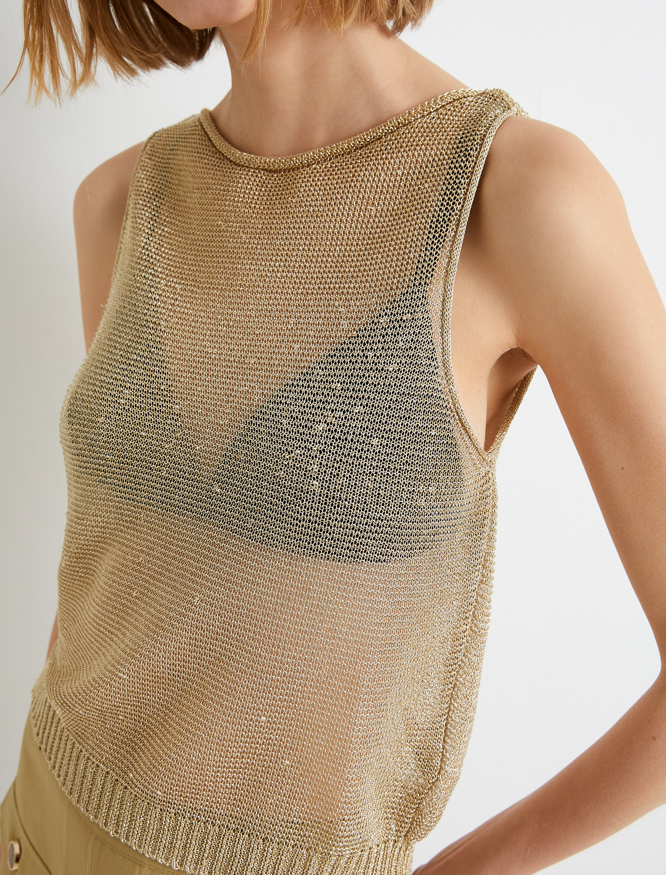   Parlak Kroşe Atlet Yuvarlak Yaka