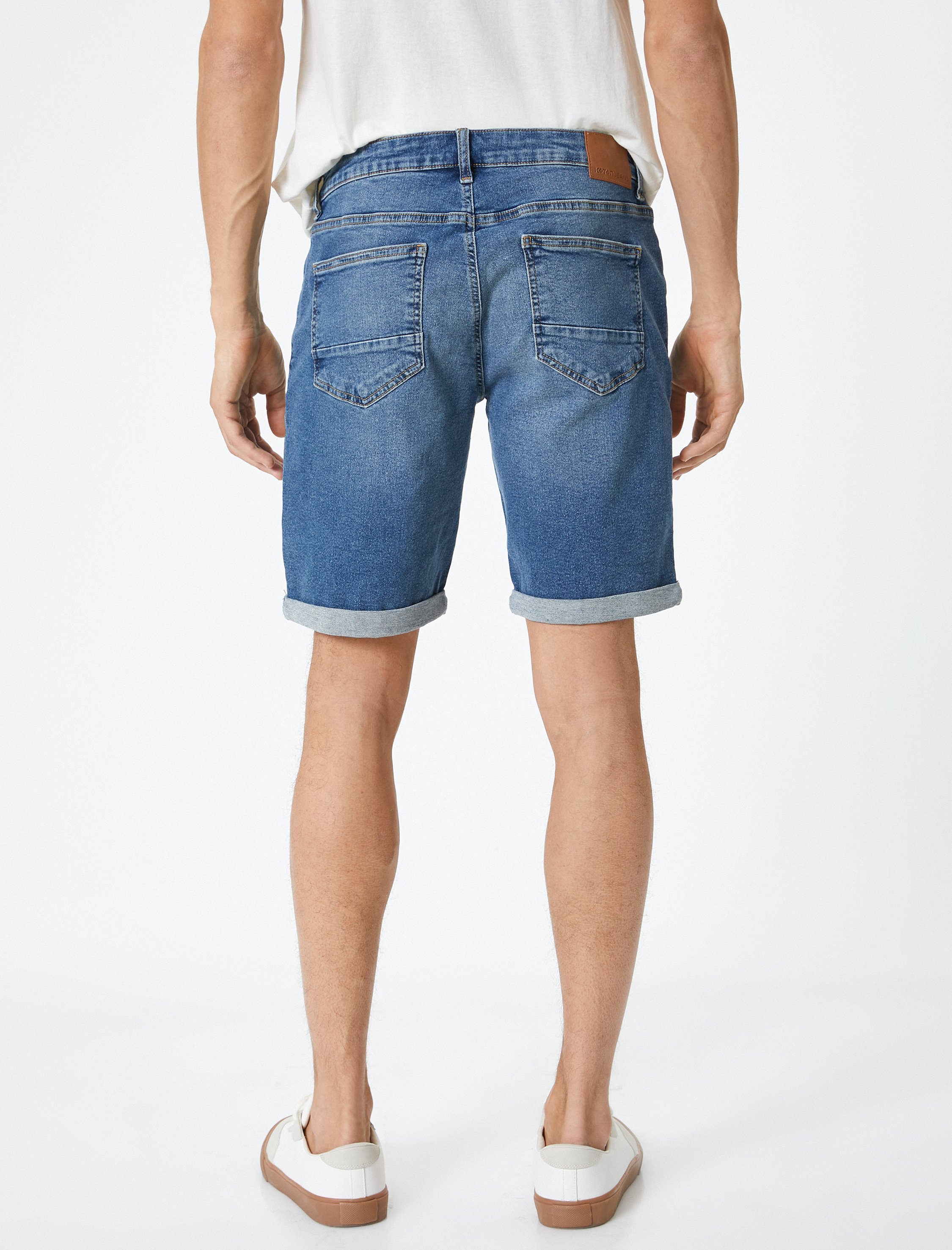   Kot Şort Slim Fit Düğmeli Cepli Katlı Paça Detaylı