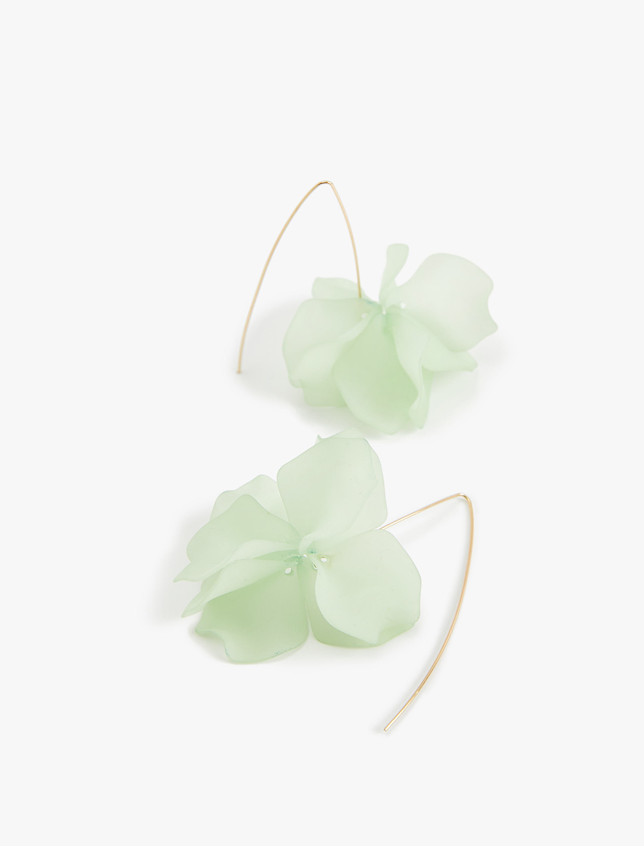  Kadın Çiçekli Hacimli Küpe Büyük Boy