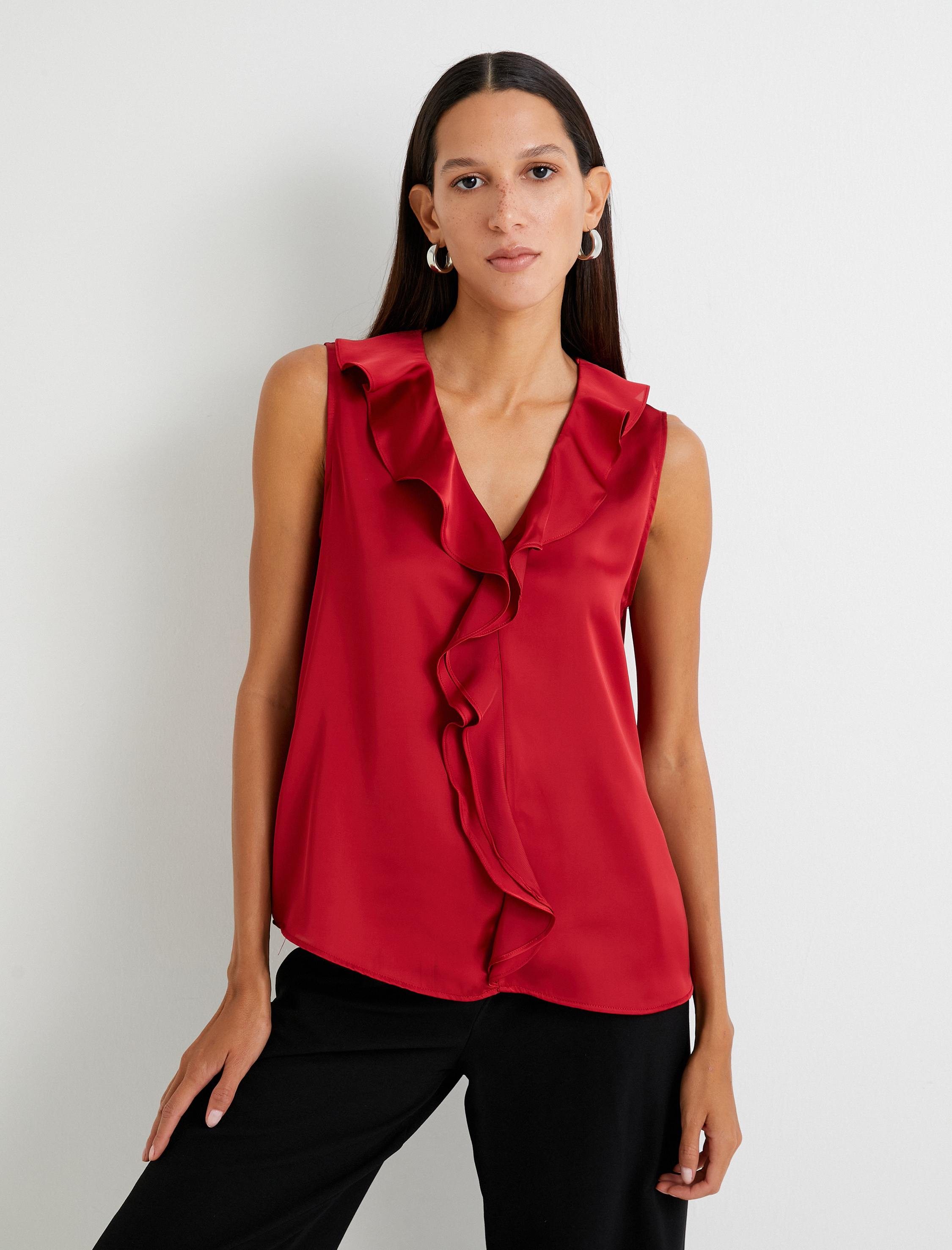   Saten Bluz Kolsuz Fırfırlı V Yaka