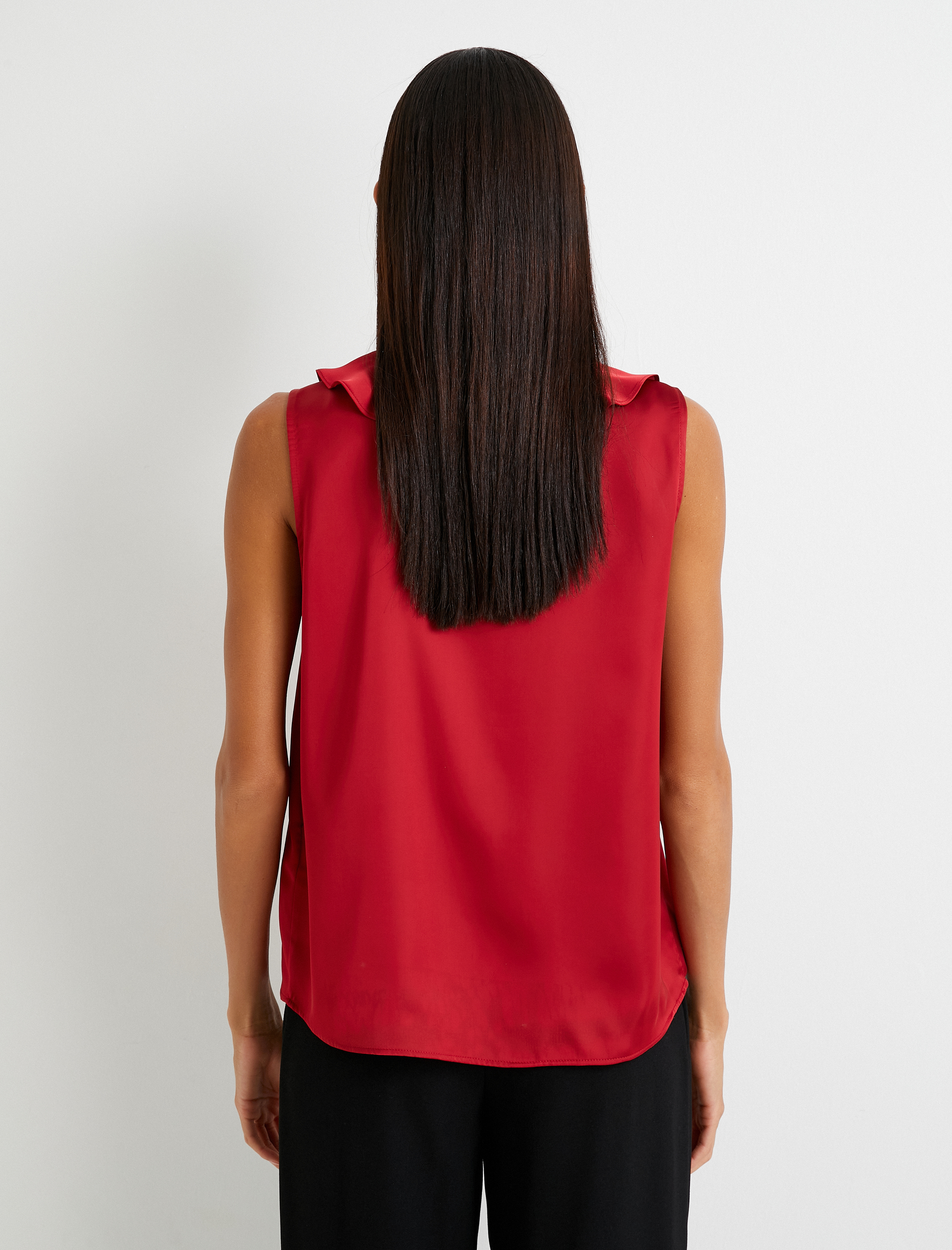   Saten Bluz Kolsuz Fırfırlı V Yaka