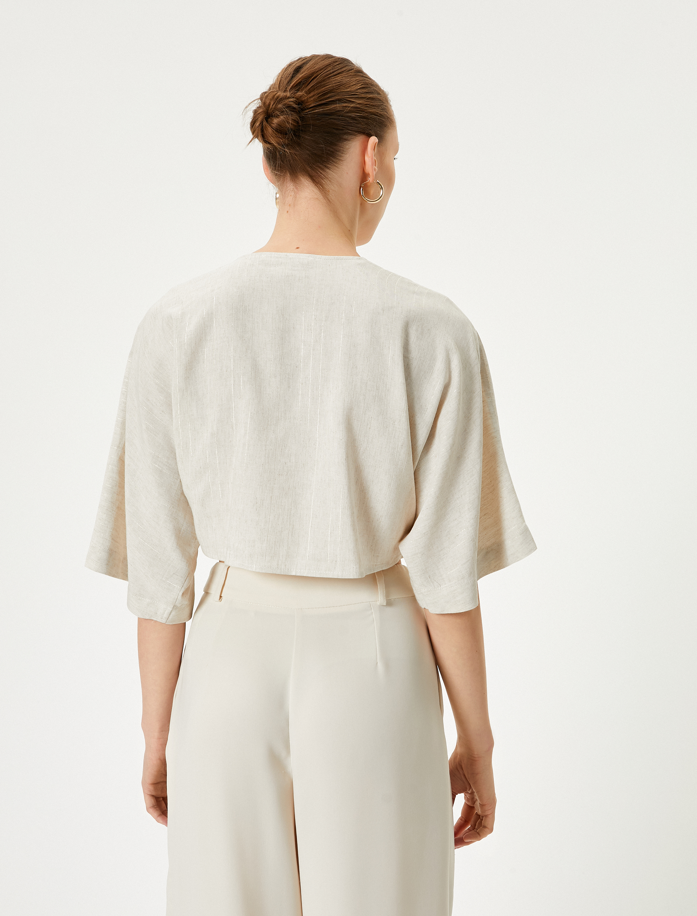 Crop Bluz Önden Bağlamalı Kısa Kollu Viskon