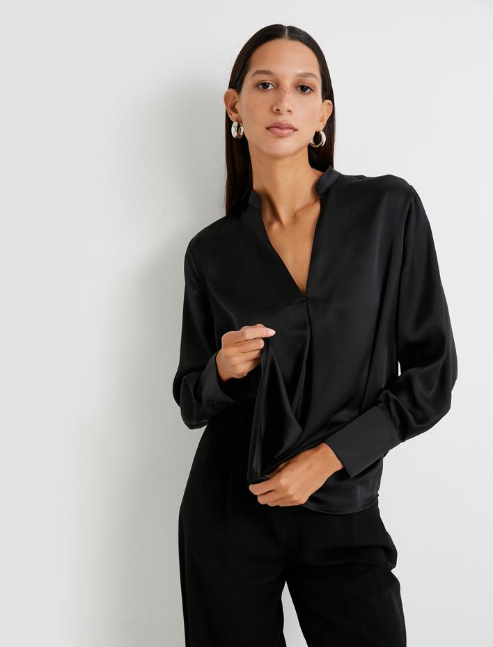  Saten Bluz V Yaka Uzun Kollu