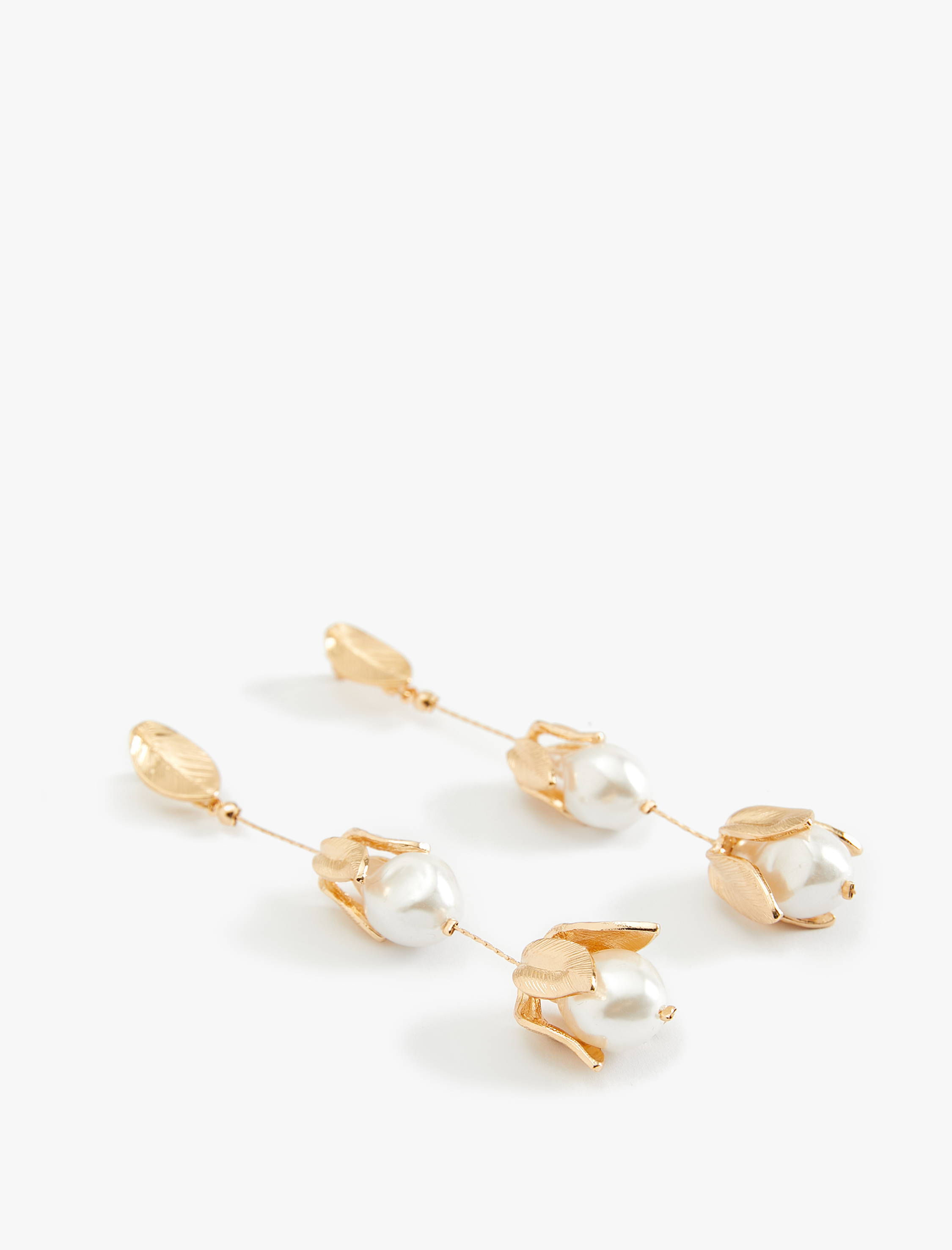  Kadın İnci Küpe Floral Uzun Sallantılı Orta Boy