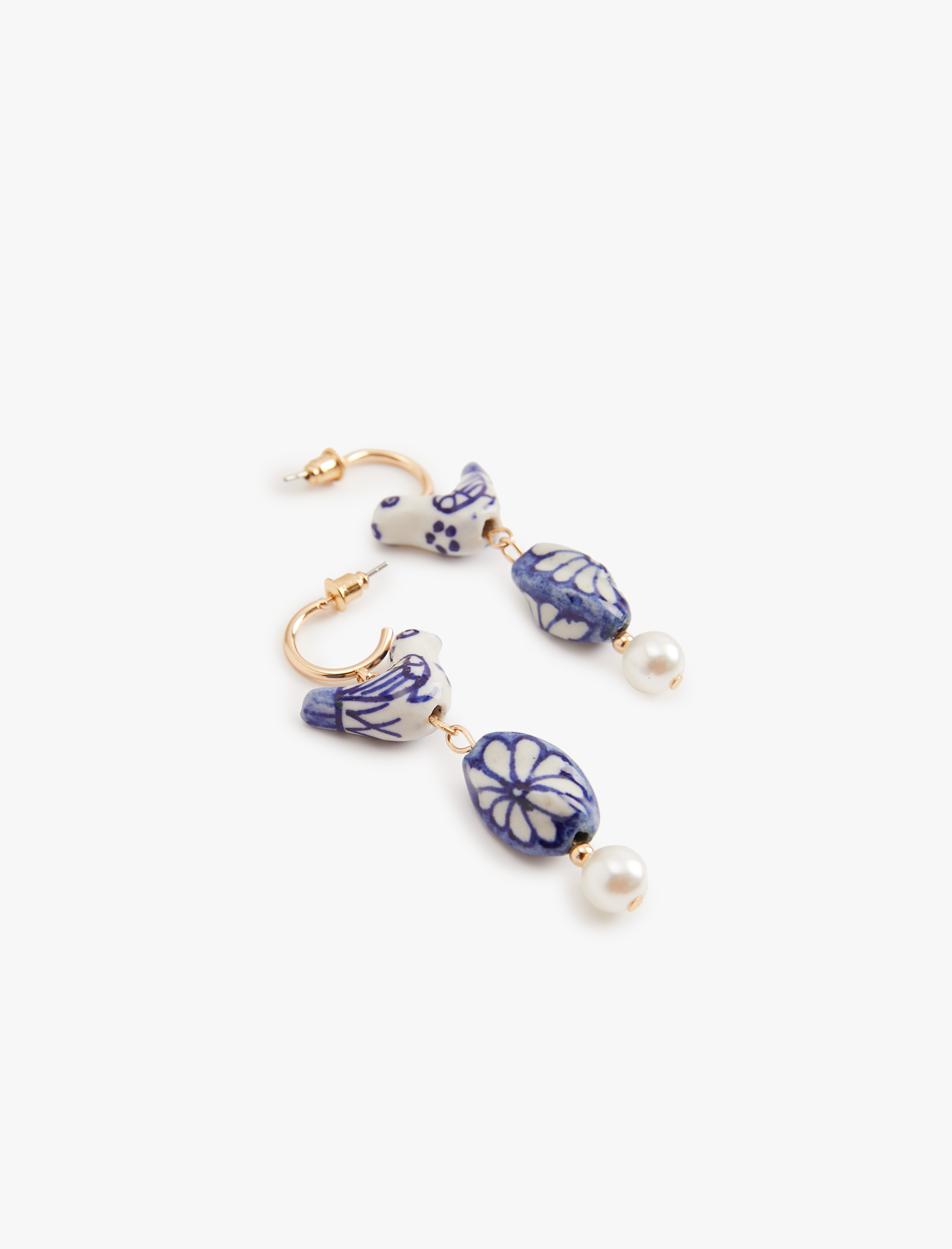  Kadın Çelik Karışımlı İnci Detaylı Seramik Kuş Figürlü Sallantılı Küpe