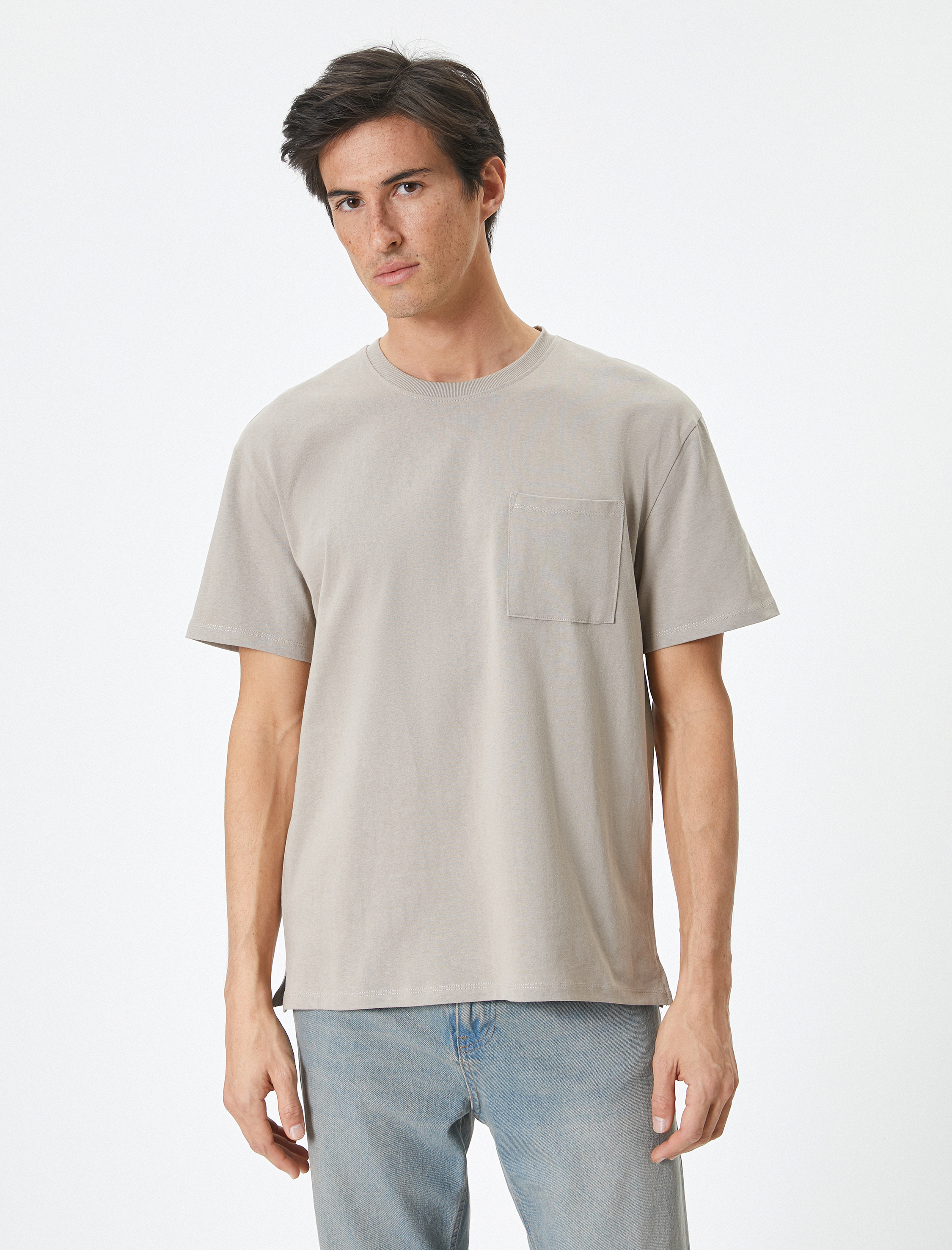 Oversize Tişört Cep Detaylı Bisiklet Yaka Kısa Kollu Pamuklu