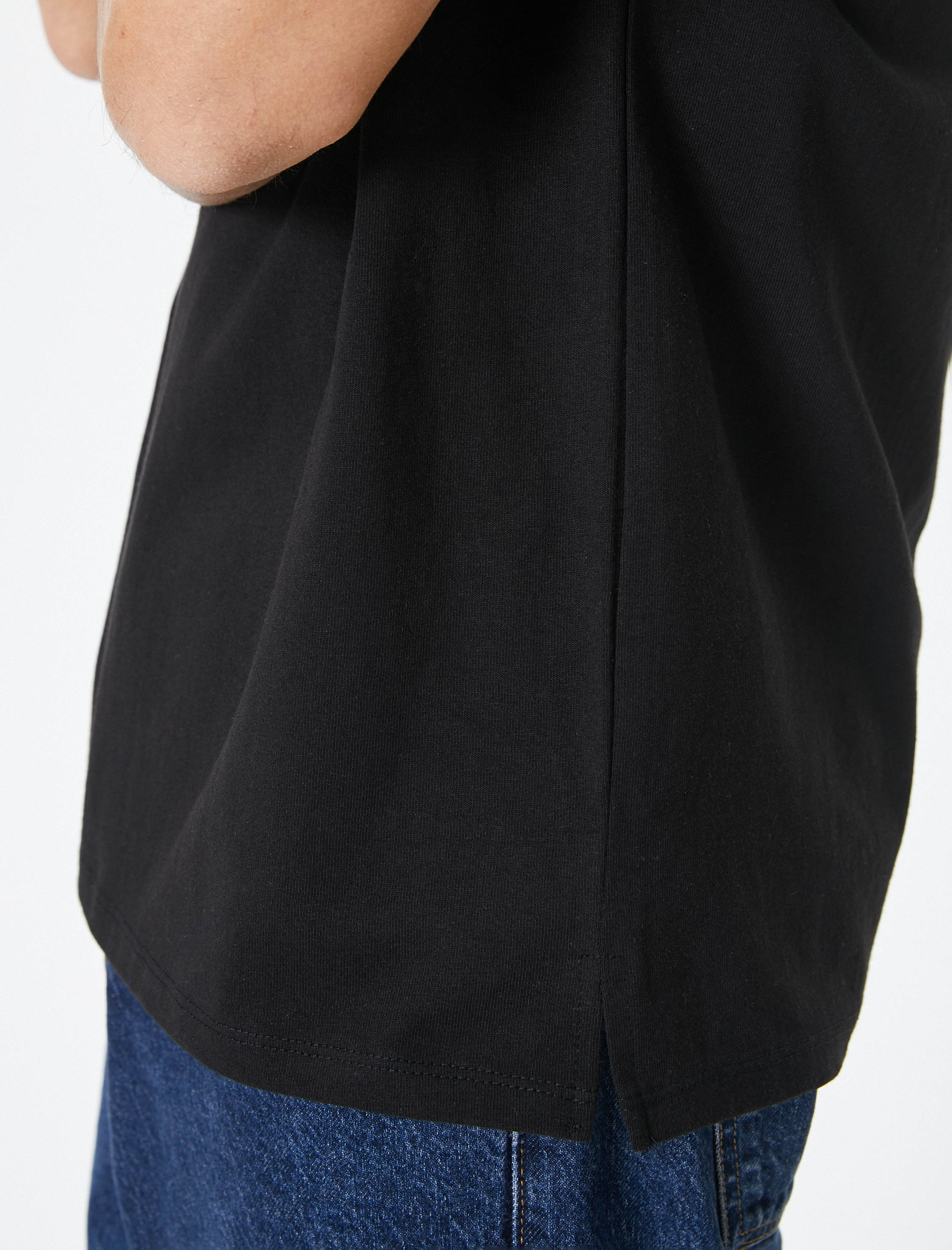   Oversize Tişört Cep Detaylı Bisiklet Yaka Kısa Kollu Pamuklu