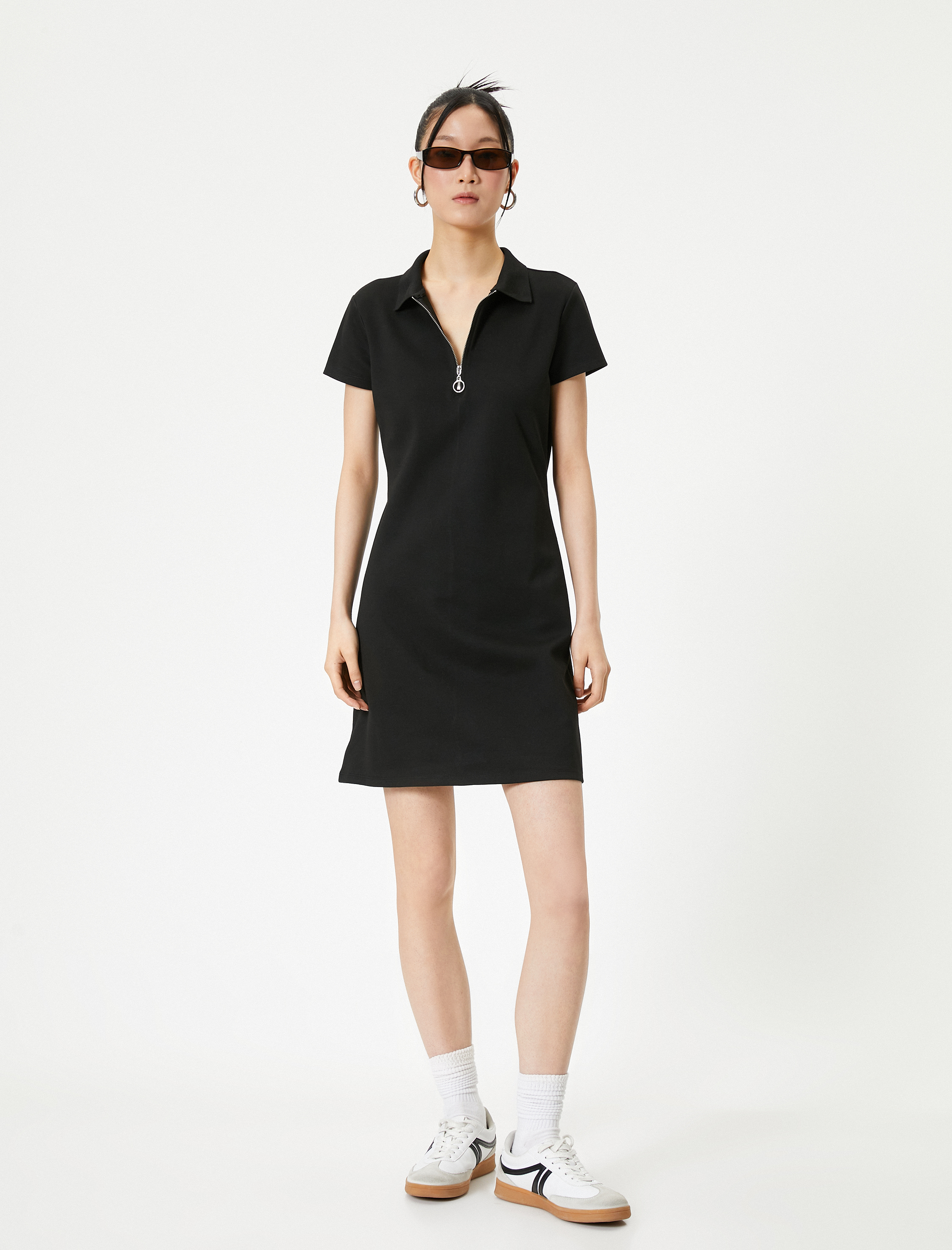   Polo Yaka Mini Elbise Yarım Fermuarlı Kısa Kollu