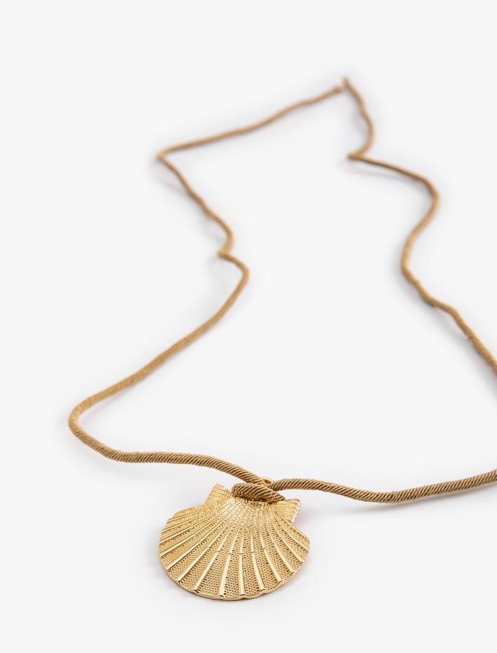 Kadın Deniz Kabuğu Detaylı Choker Kolye