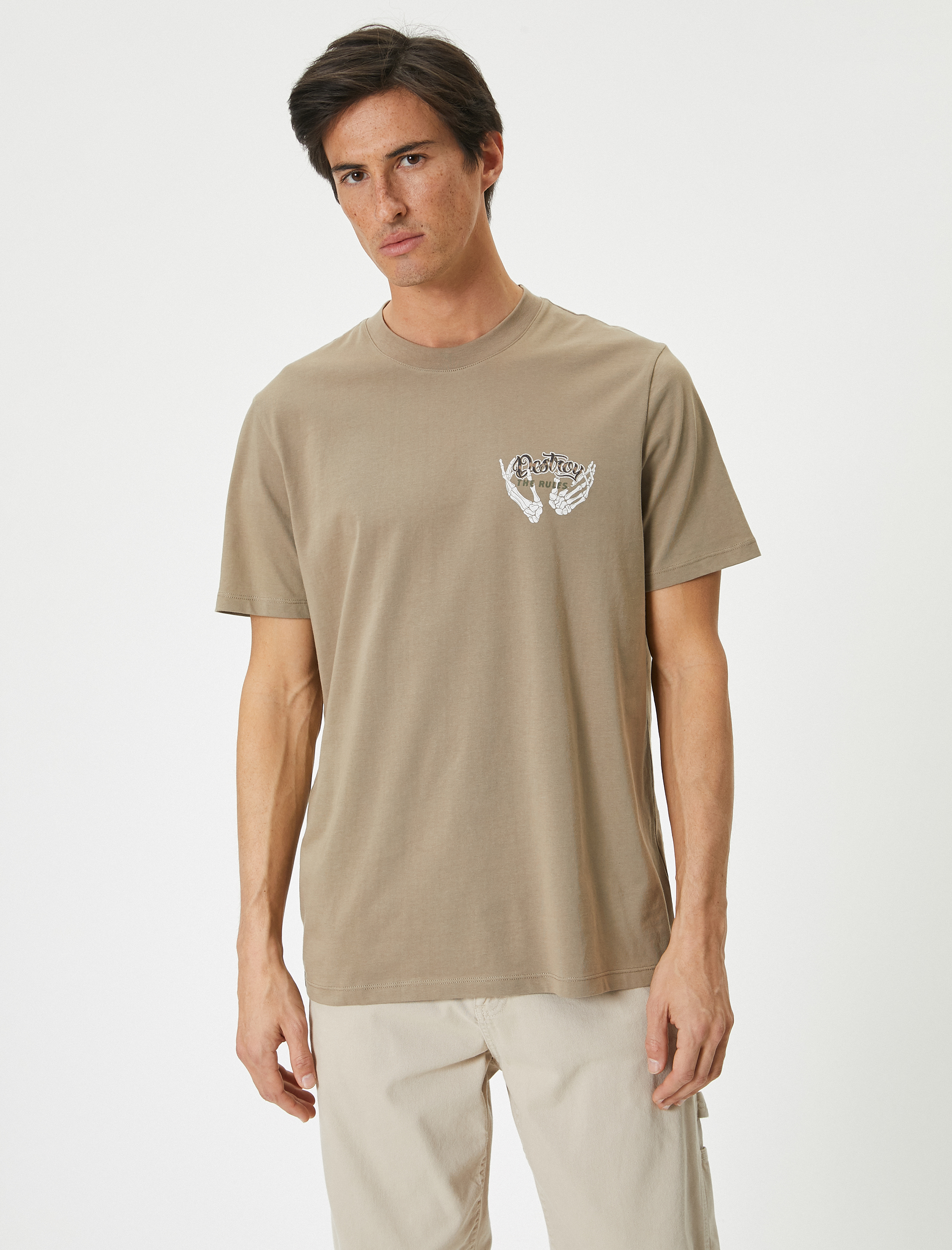   Bisiklet Yaka Pamuklu Kısa Kollu Arkası Baskılı Tişört