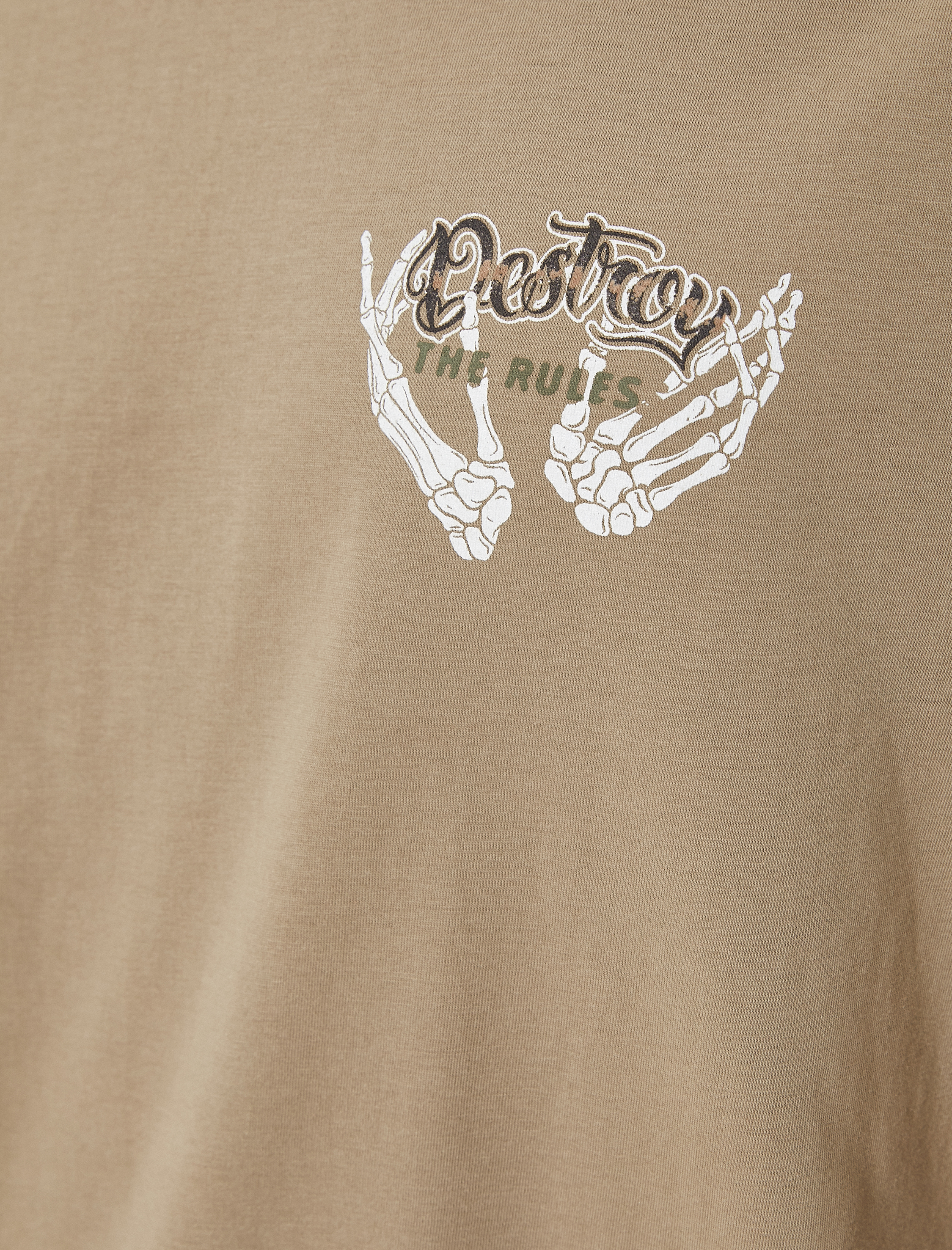   Bisiklet Yaka Pamuklu Kısa Kollu Arkası Baskılı Tişört