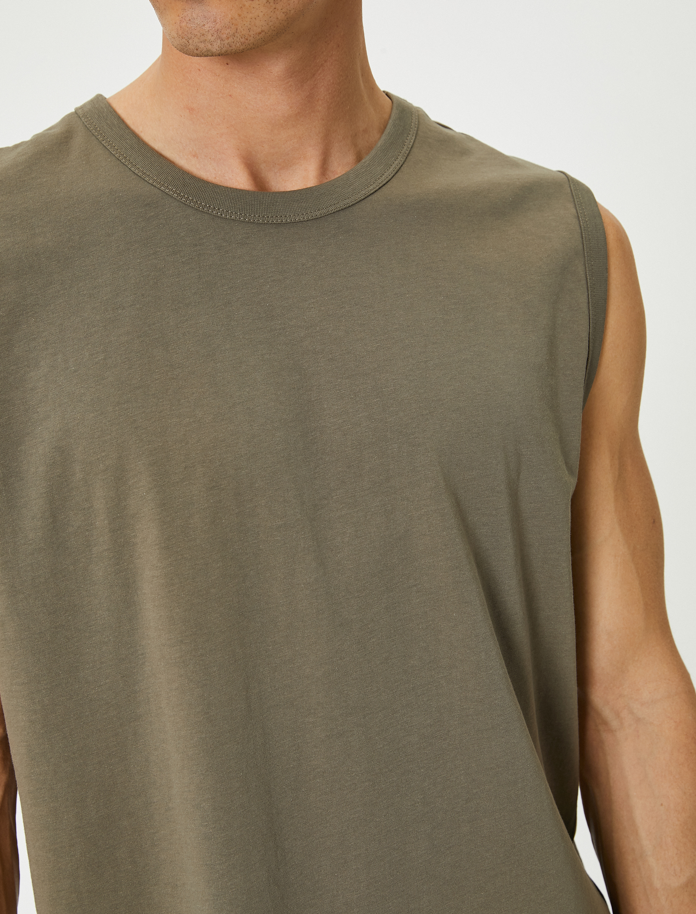   Basic Kolsuz Tişört Bisiklet Yaka Pamuklu