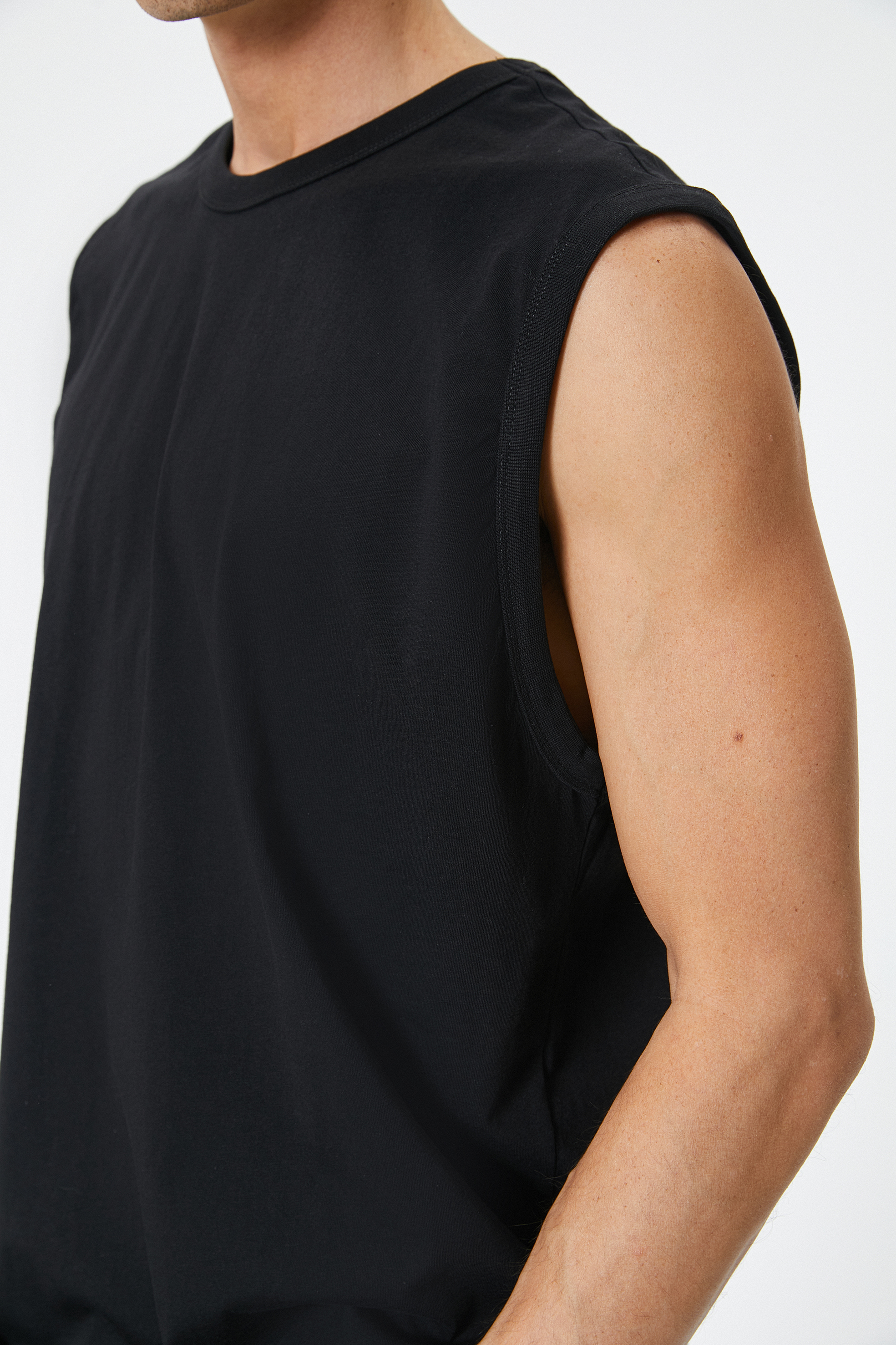   Basic Kolsuz Tişört Bisiklet Yaka Pamuklu