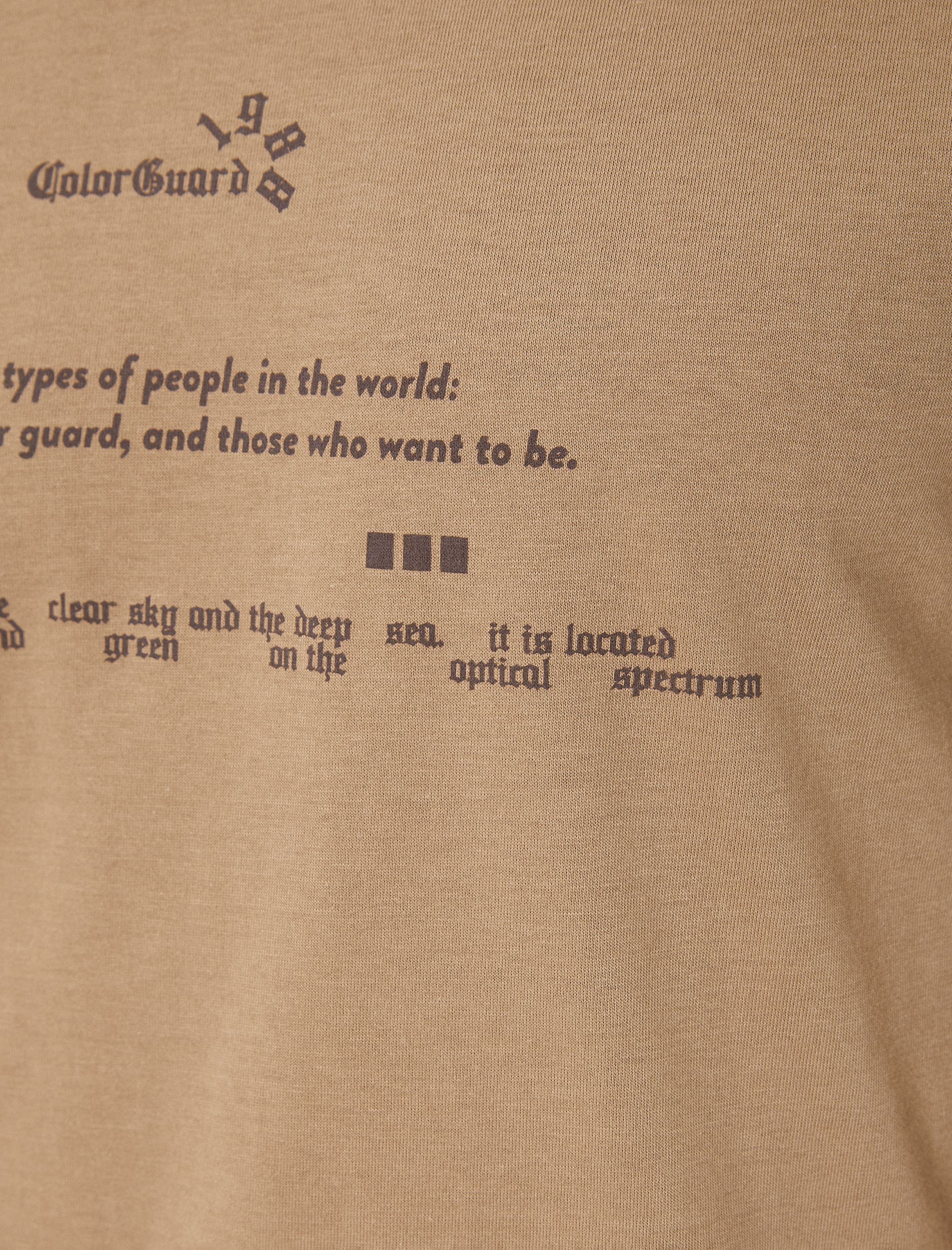   Arkası Baskılı Tişört Bisiklet Yaka Kısa Kollu Pamuklu