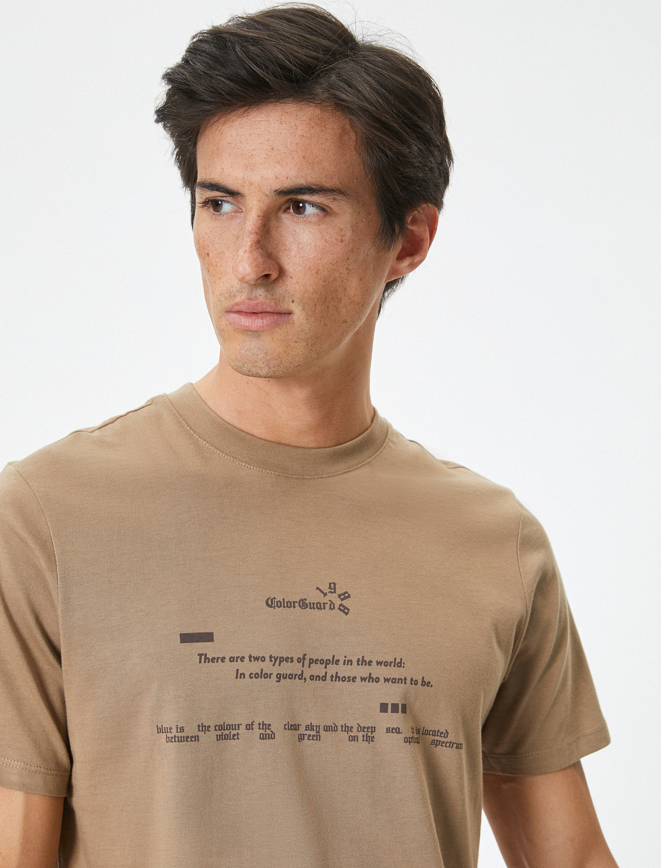   Arkası Baskılı Tişört Bisiklet Yaka Kısa Kollu Pamuklu