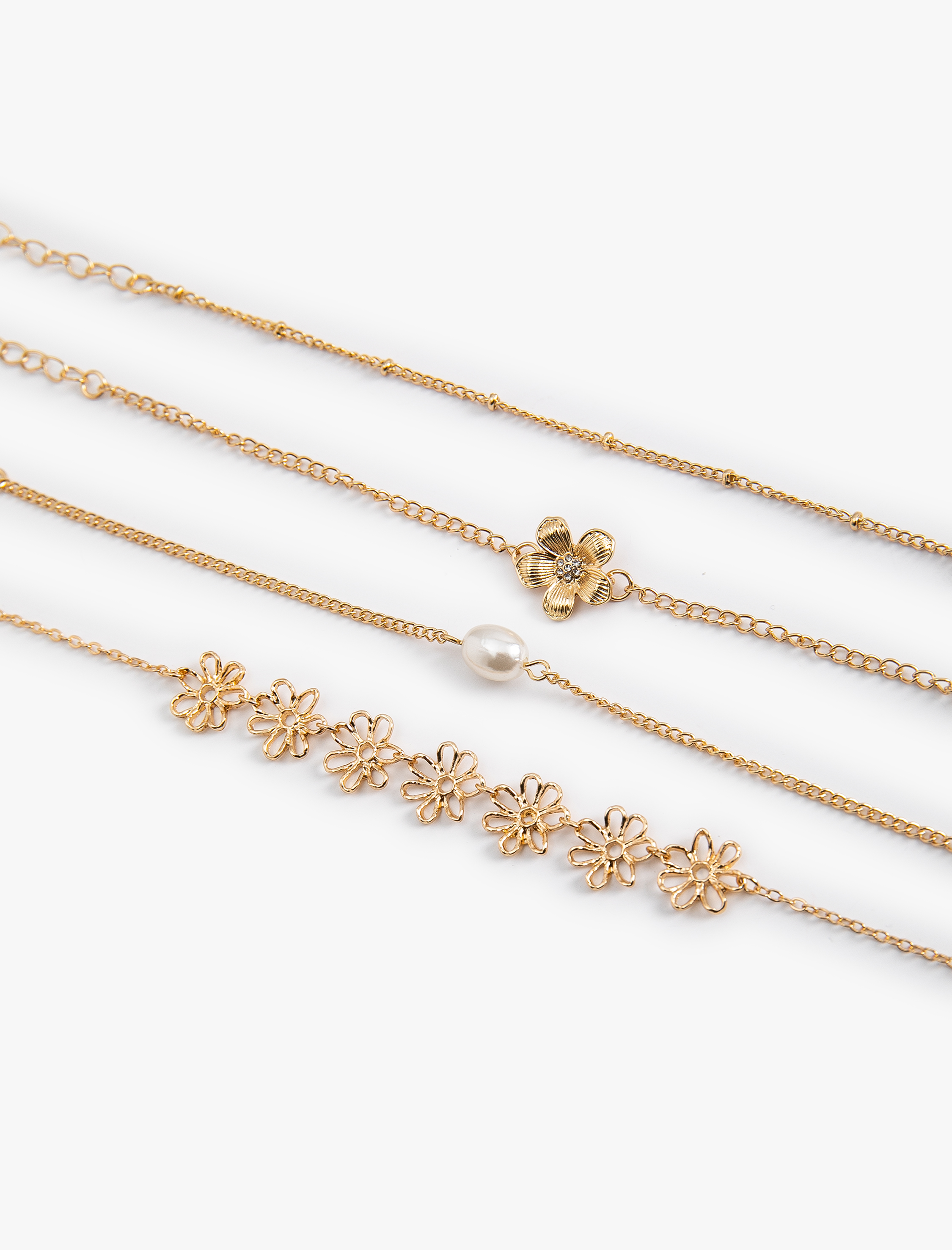  Kadın Çiçek ve İnci Detaylı Bileklik Seti