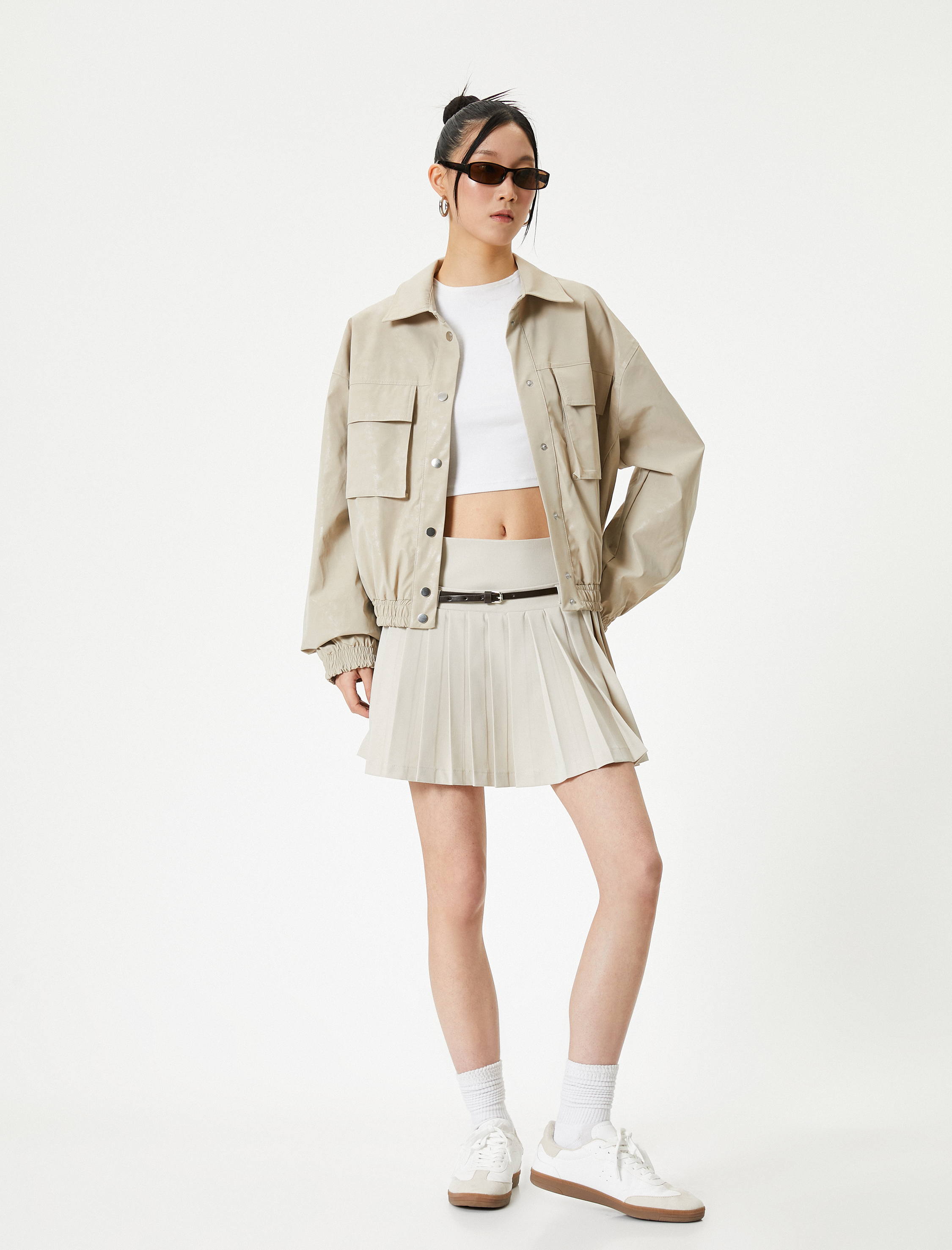   Pileli Mini Etek Kemerli Rahat Kalıp