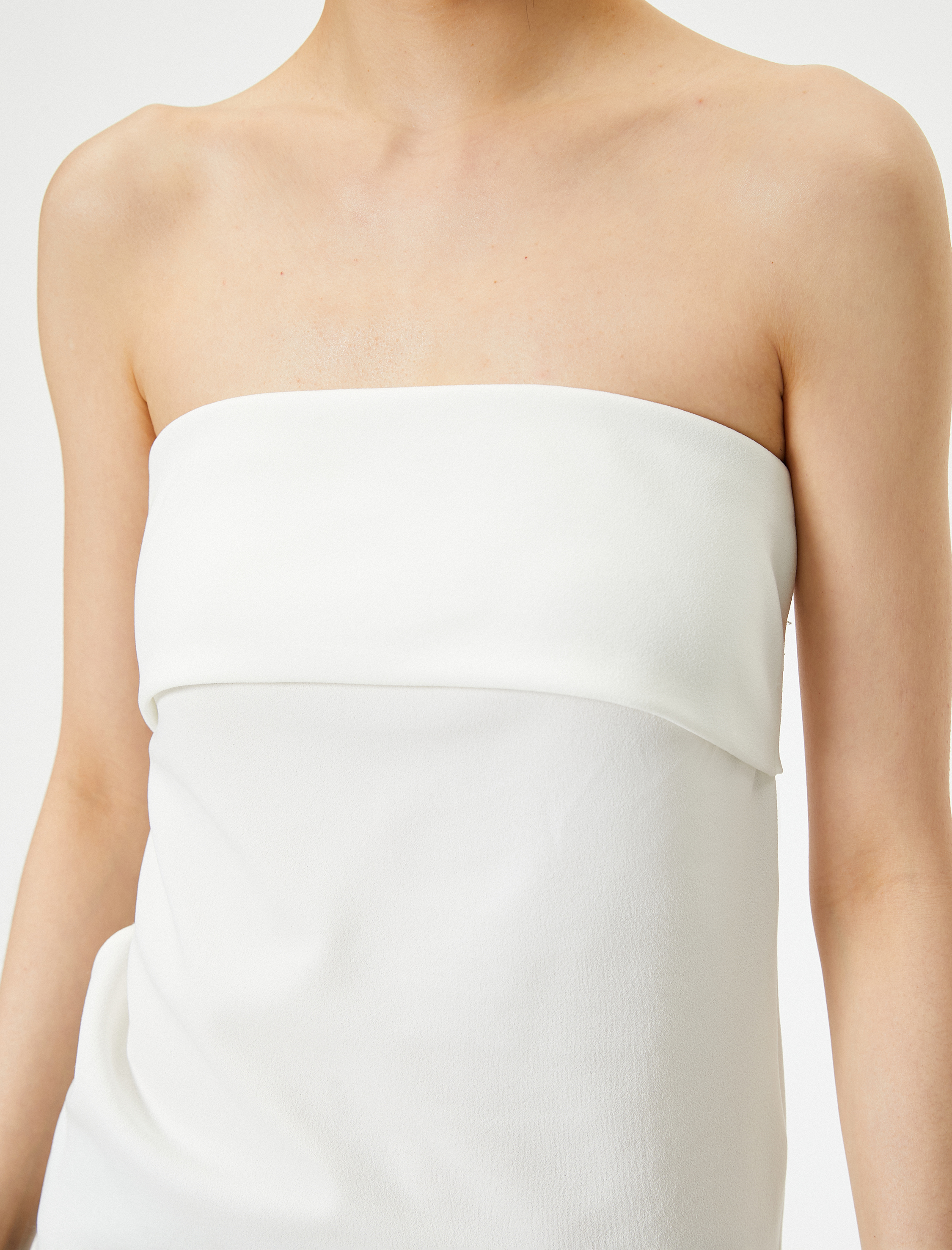   Straplez Atlet Kat Detaylı Krep Scuba Kumaş Slim Fit