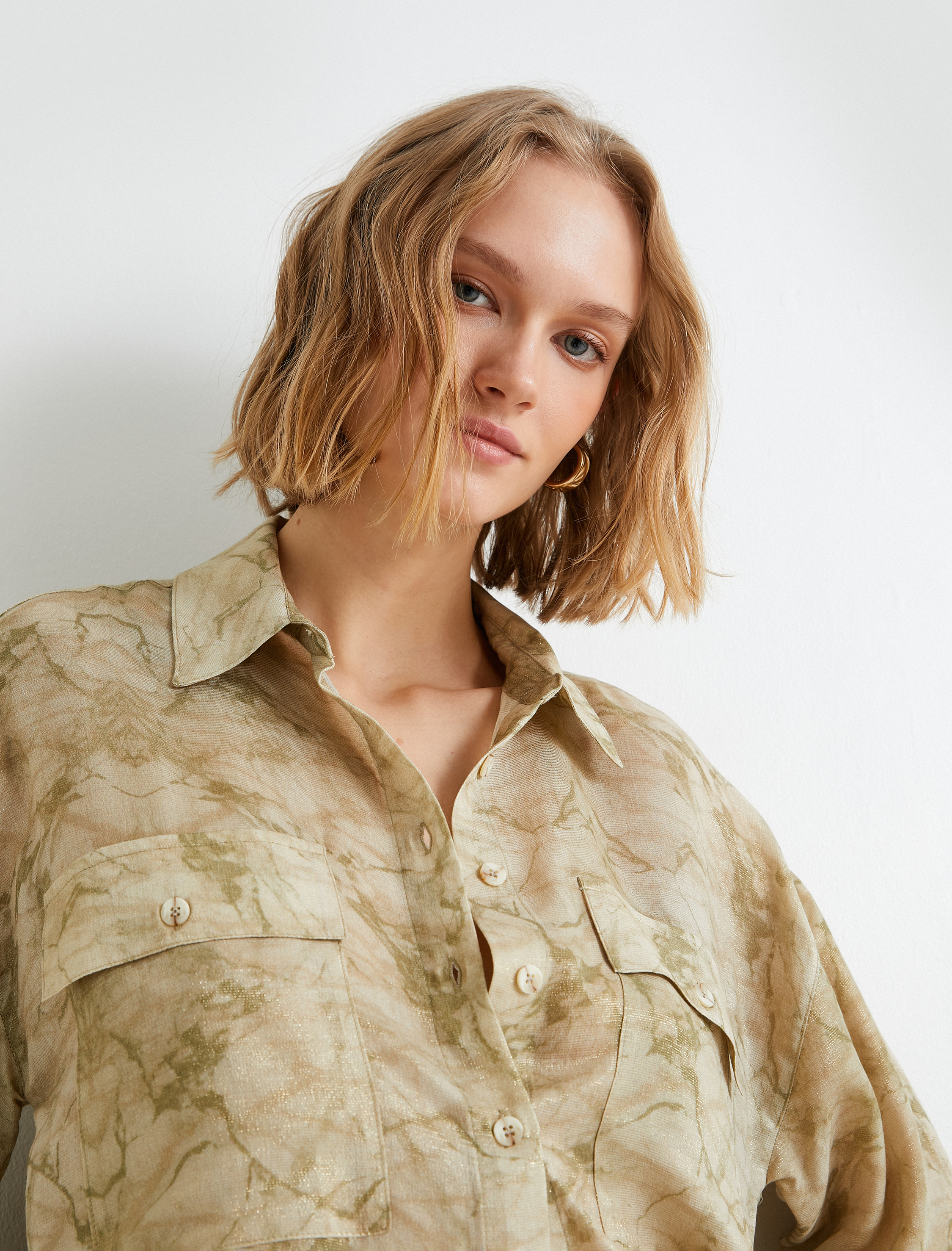   Oversize Gömlek Uzun Kollu Cep Detaylı Klasik Yaka Soyut Desenli