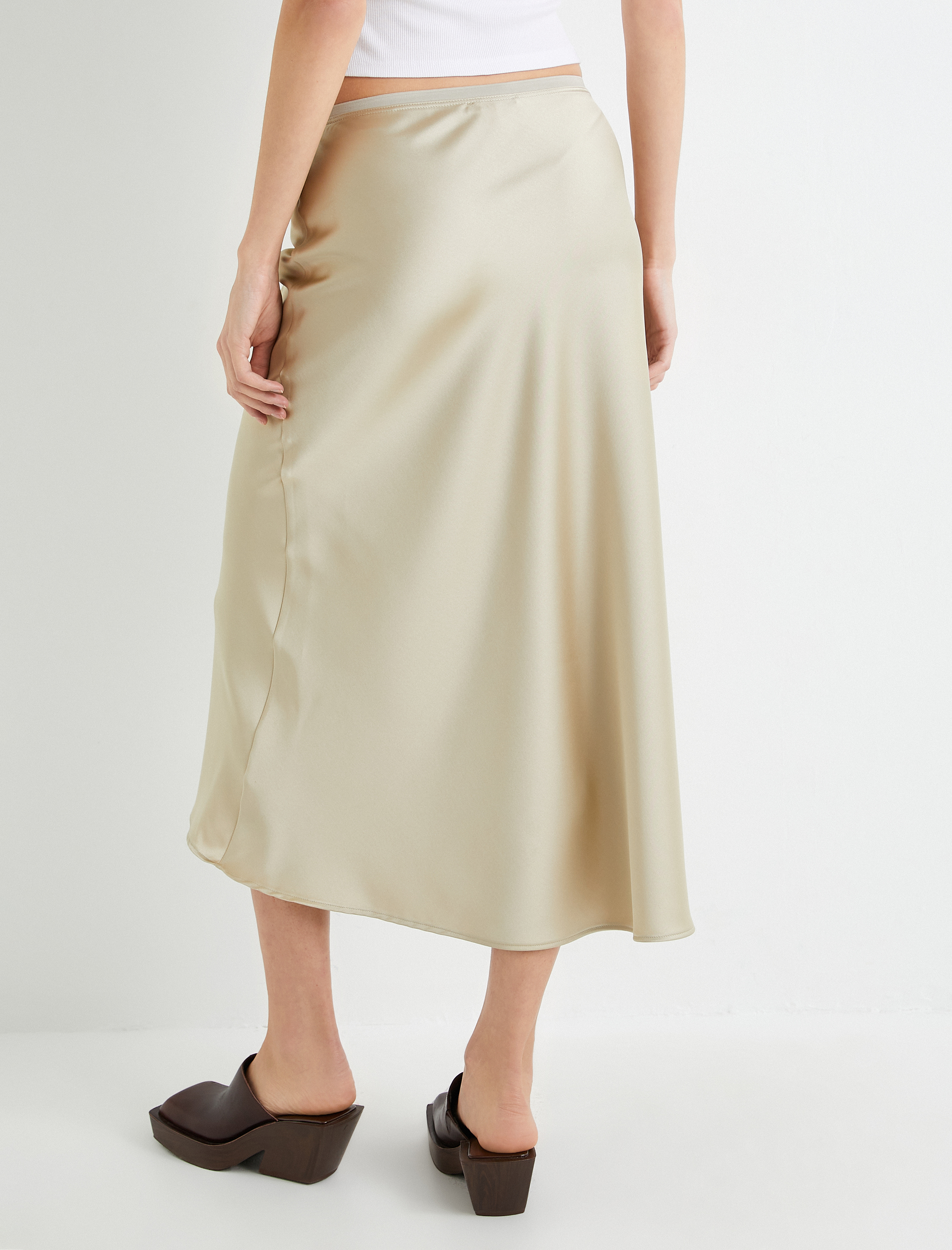   Midi Saten Etek Normal Bel A Kesim