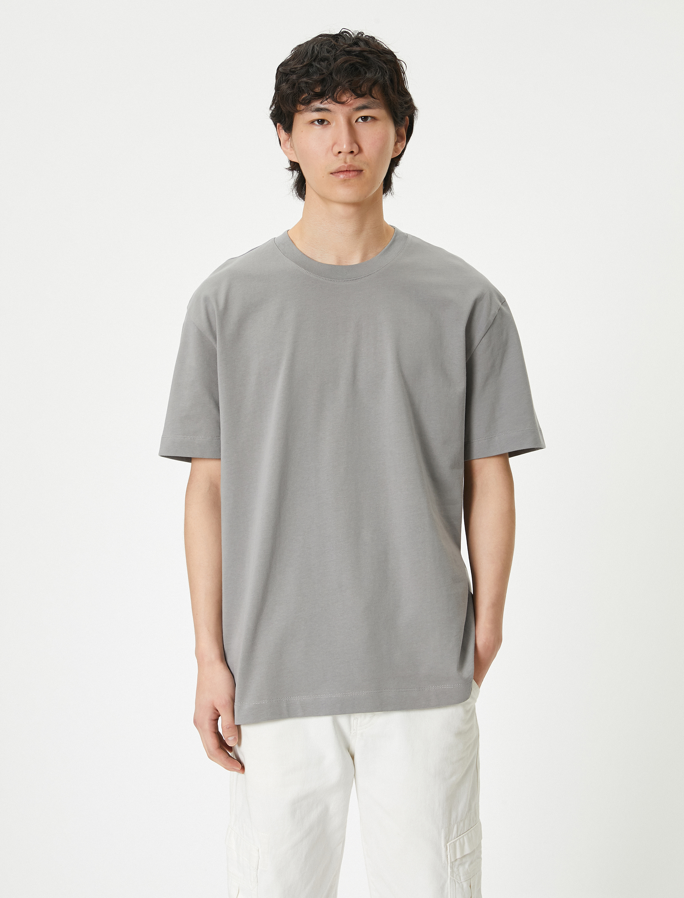   Oversize Tişört Bisiklet Yaka Kısa Kollu Pamuklu