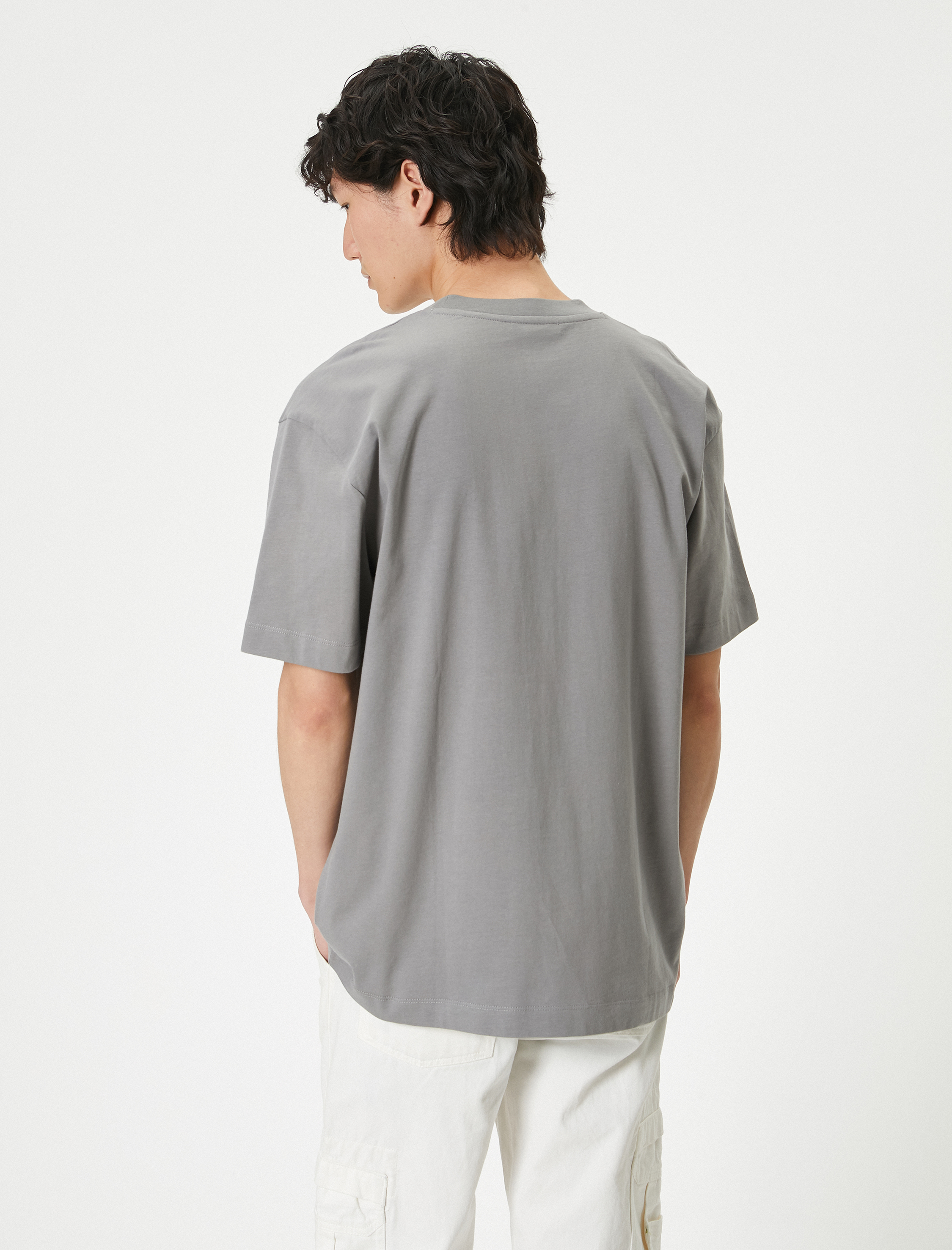   Oversize Tişört Bisiklet Yaka Kısa Kollu Pamuklu