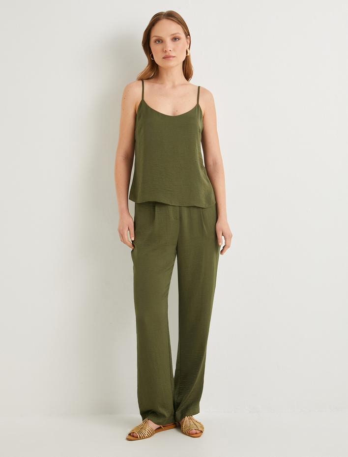  İnce Askılı Kısa Bluz Dokulu