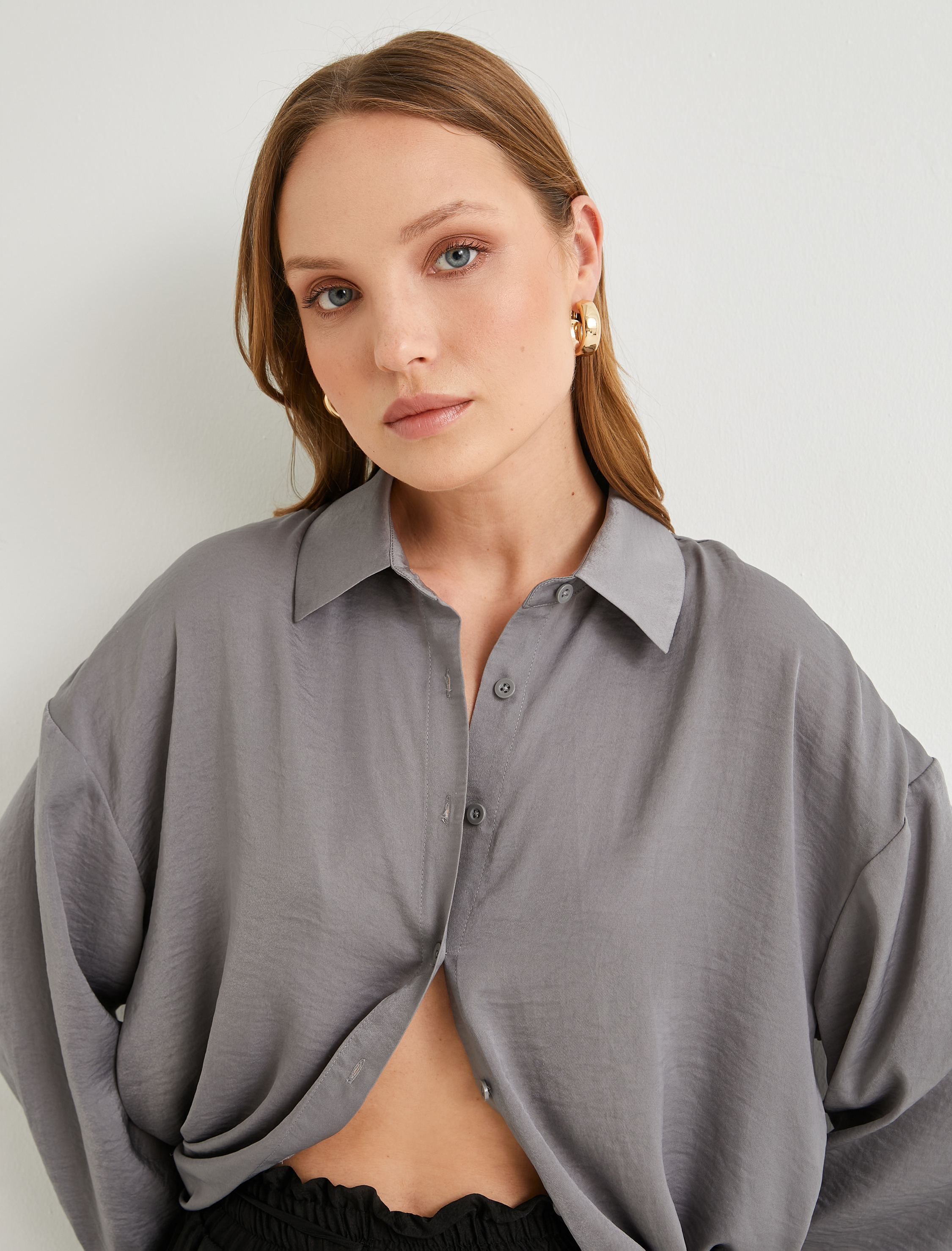   Uzun Kollu Gömlek Dokulu Düğmeli Regular Fit