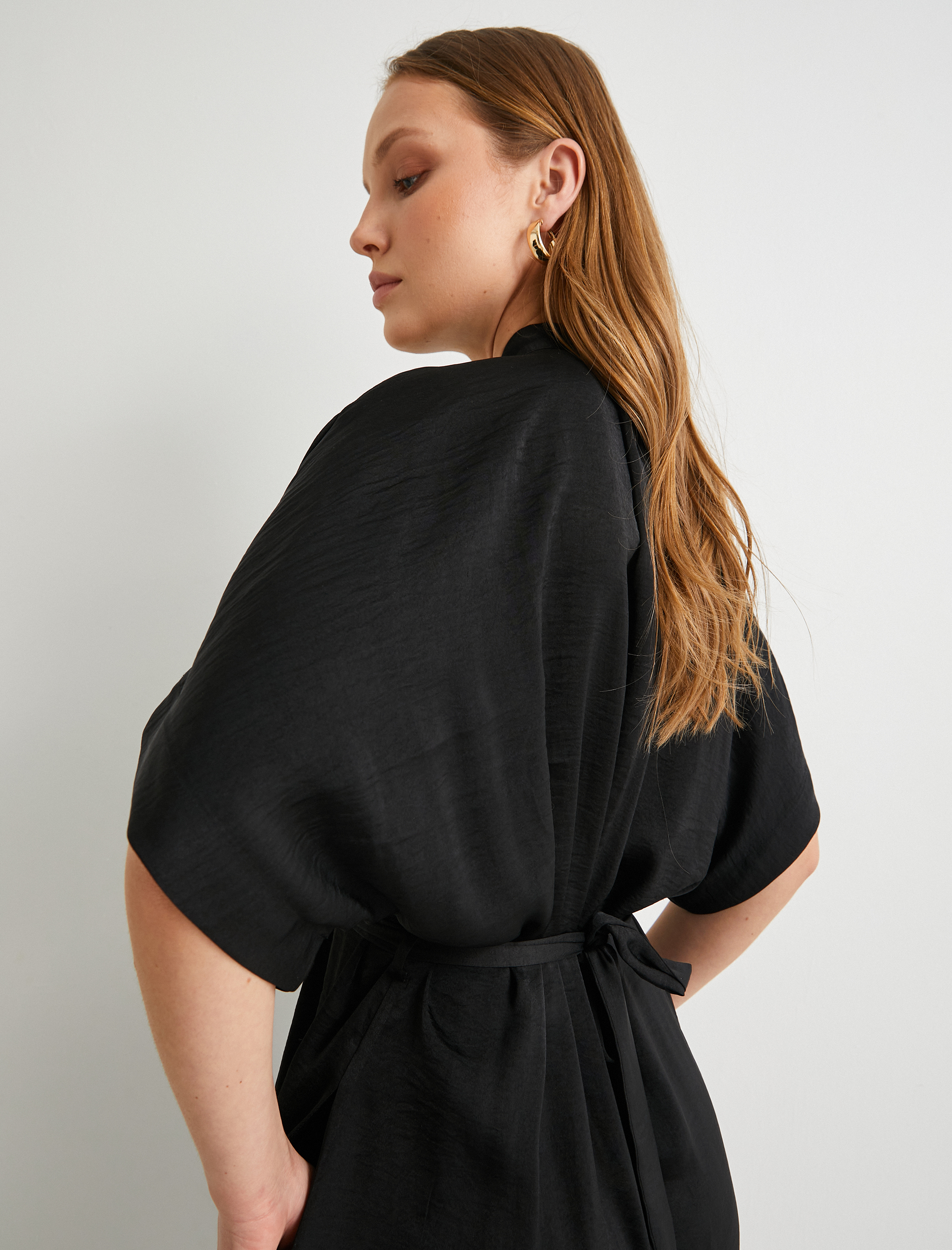   Midi Elbise V Yaka Geniş Kısa Kollu Cepli