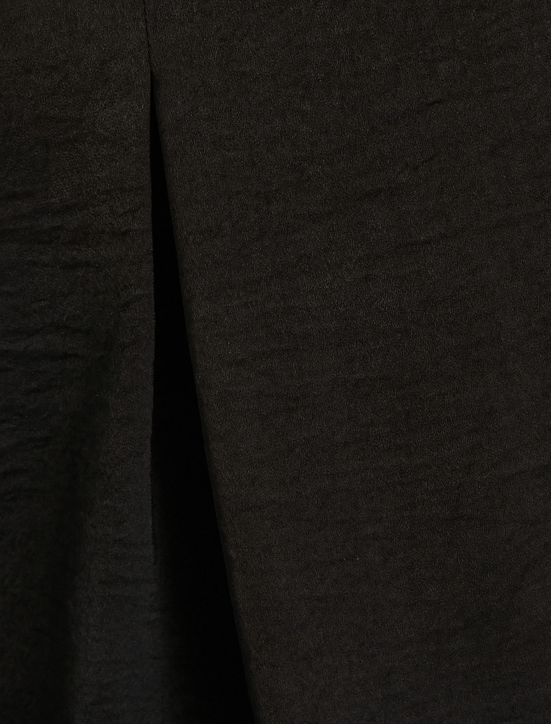 V Yaka Bluz Katlamalı Kollu Regular Fit