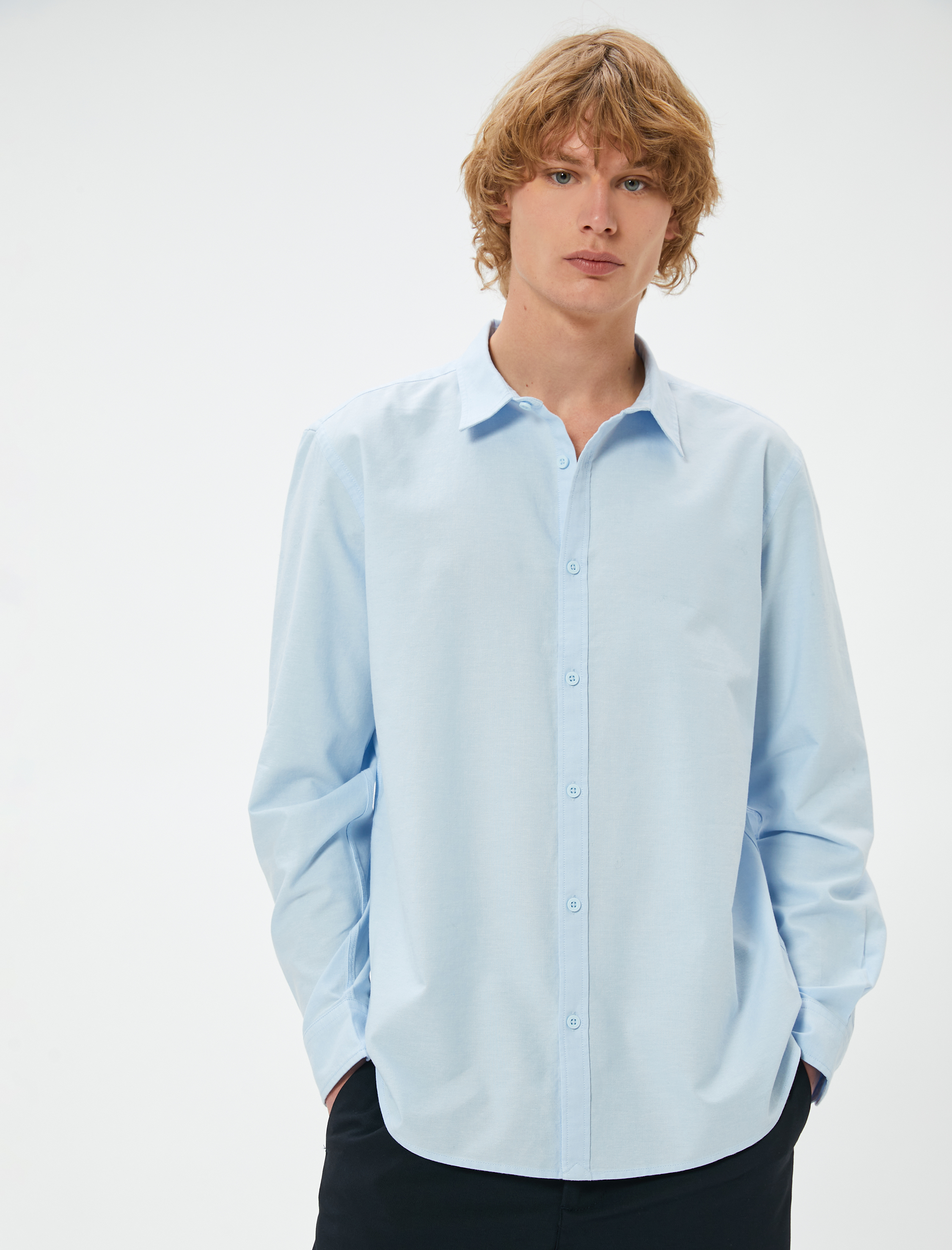   Basic Gömlek Klasik Yaka Düğmeli Uzun Kollu Pamuklu Regular Fit