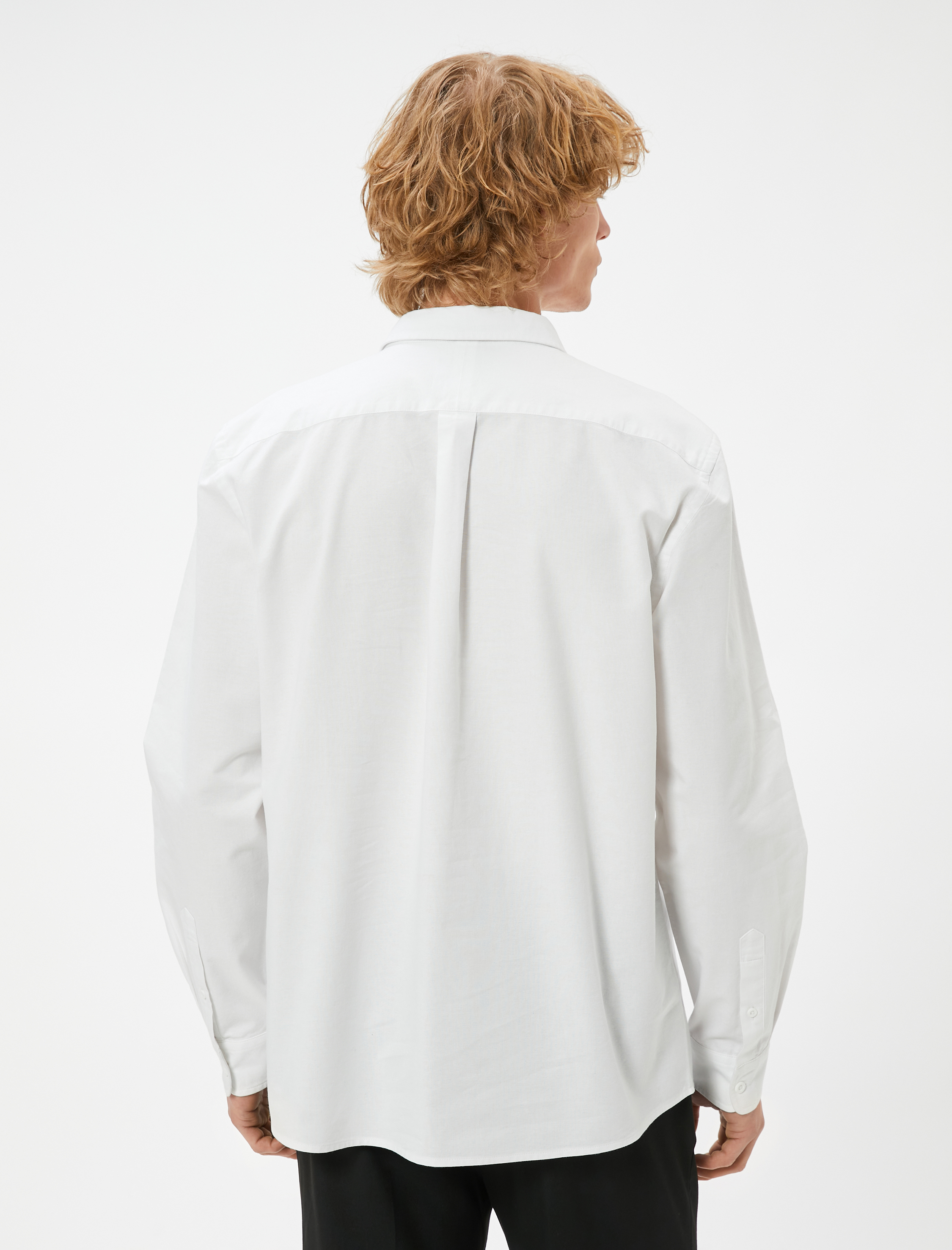   Basic Gömlek Klasik Yaka Düğmeli Uzun Kollu Pamuklu Regular Fit