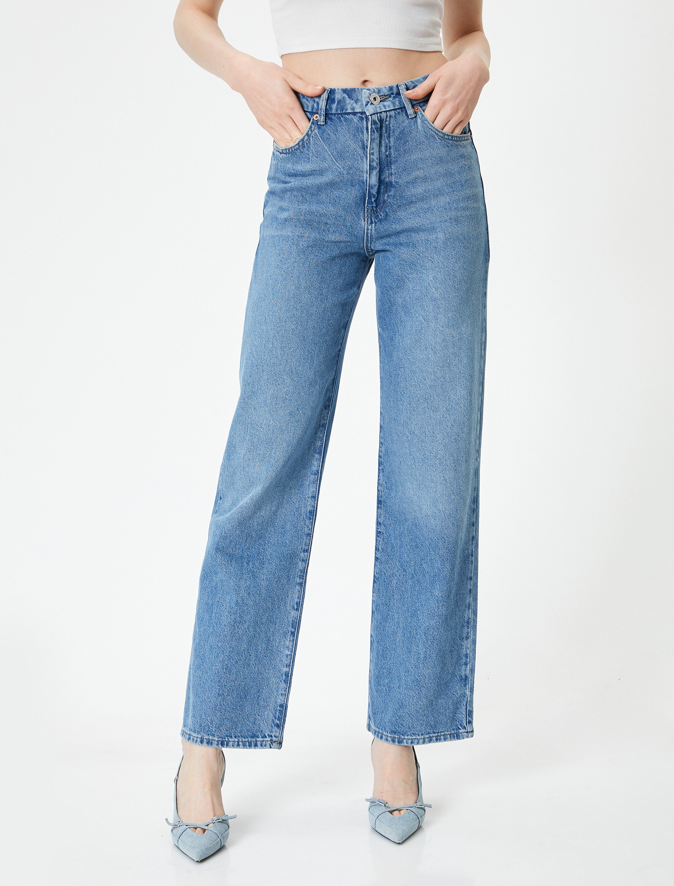   Düz Paça Kot Pantolon Cepli - Nora Longer Straight Jeans